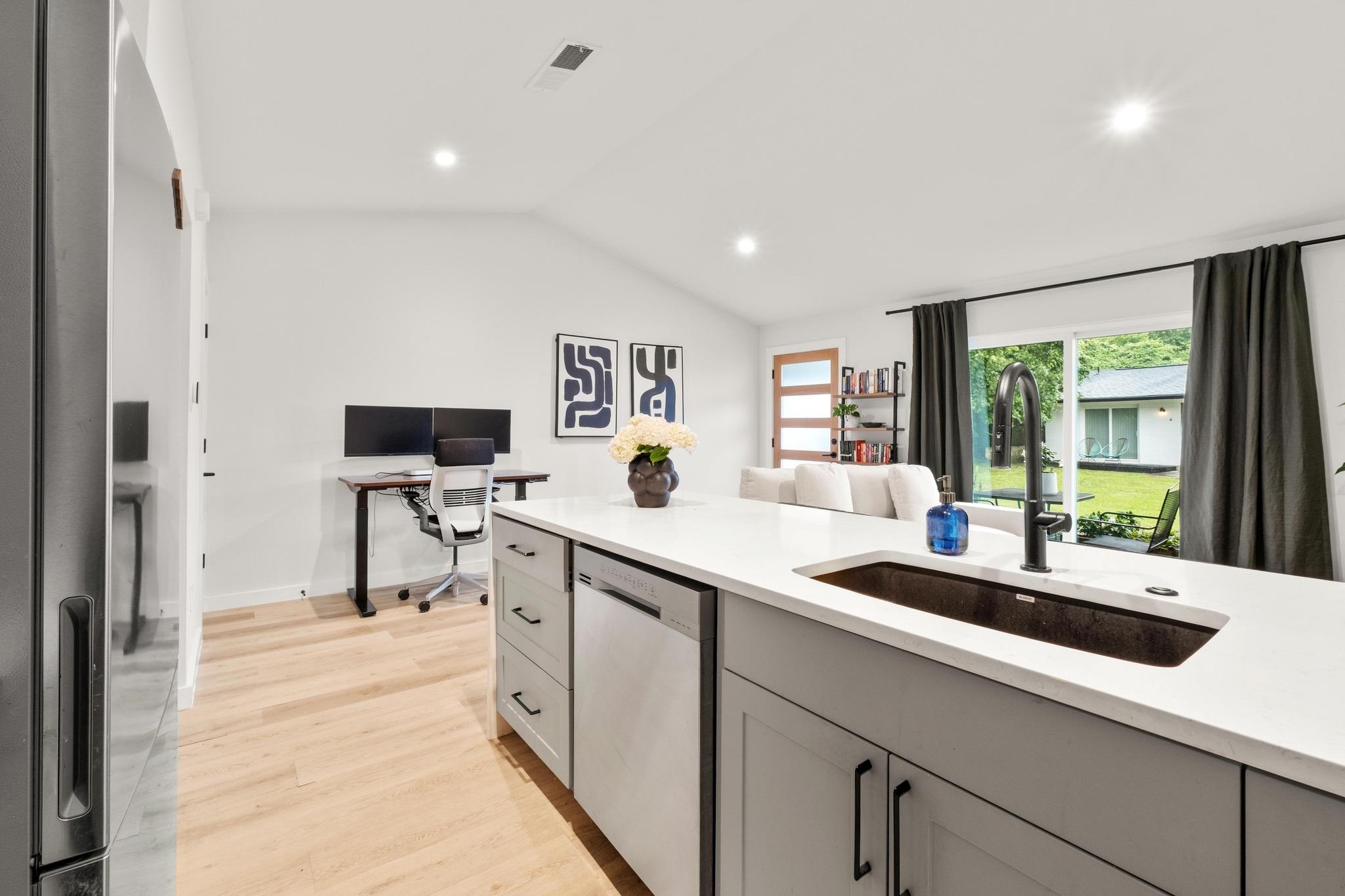 1213 Hollow Creek DR # 3