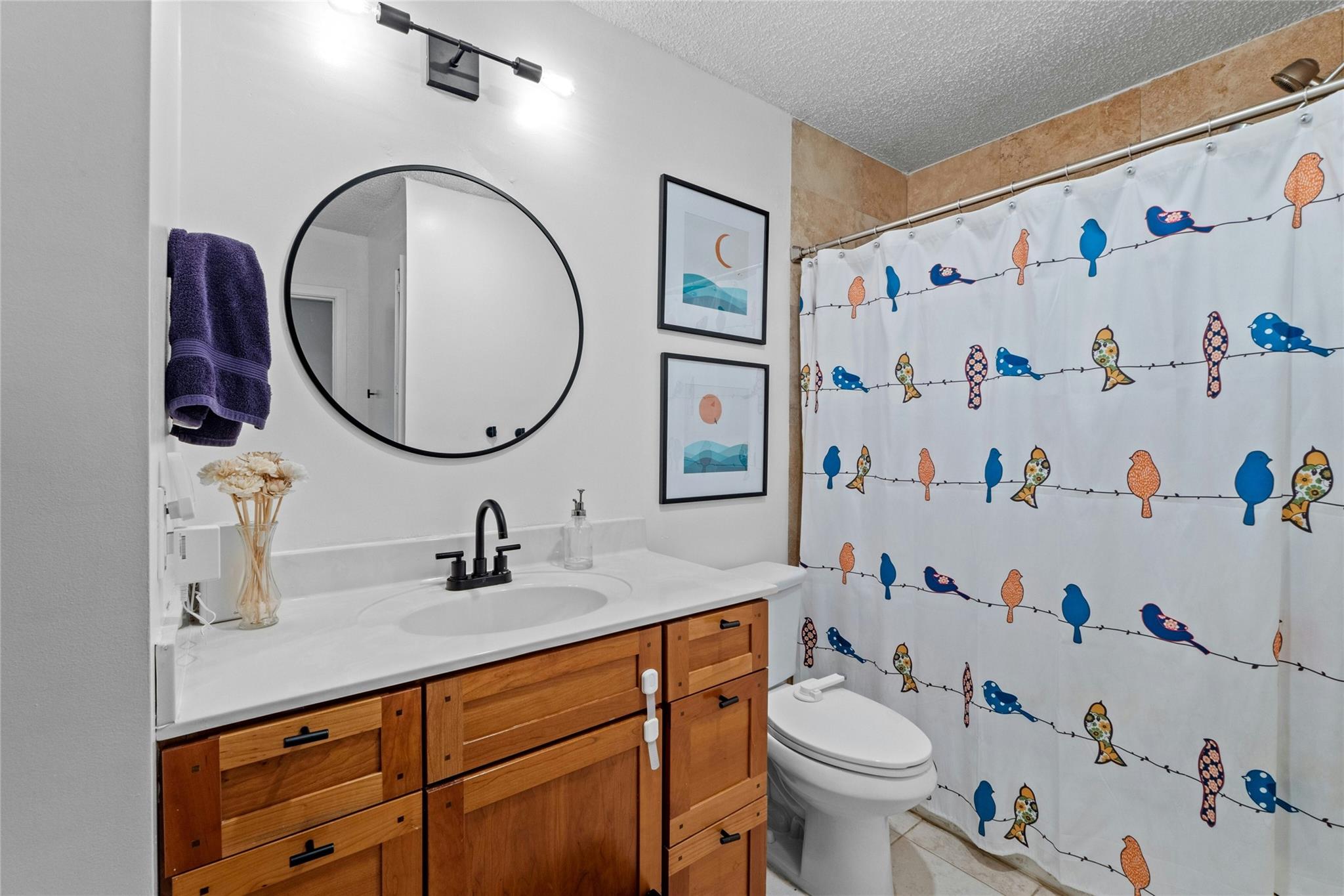 1010 Huntridge DR