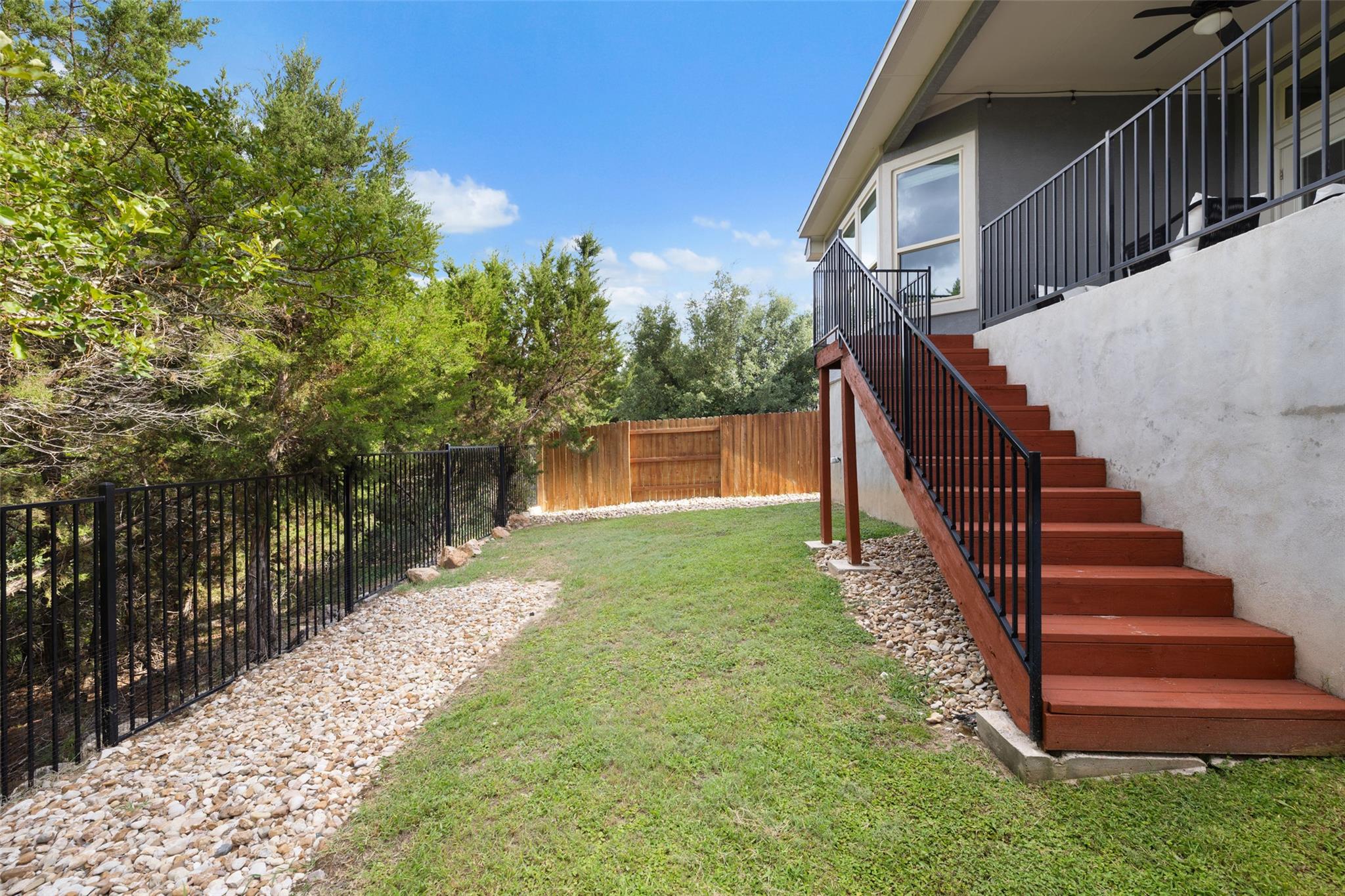 6704 Llano Stage TRL