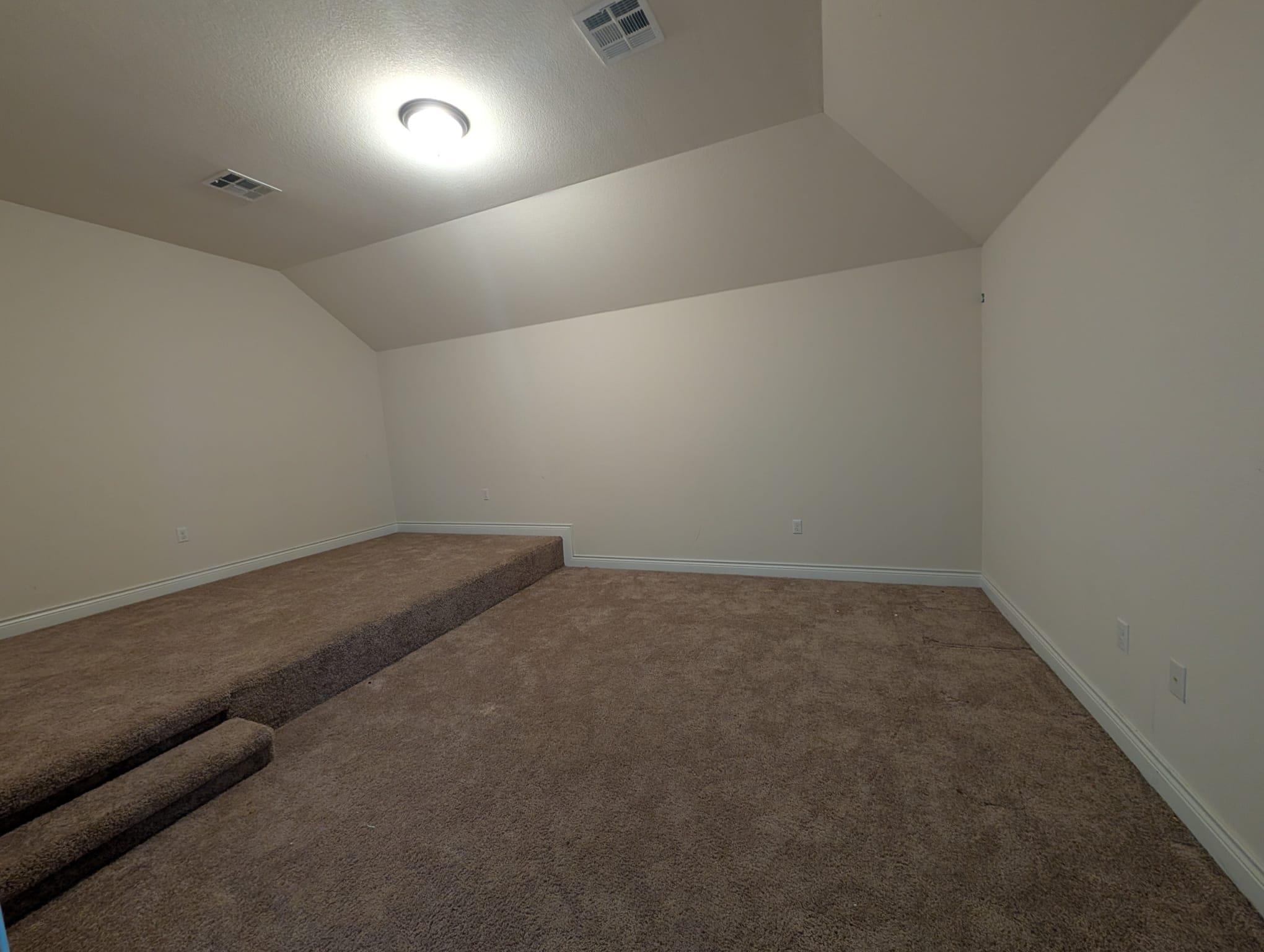 14320 Iveans WAY