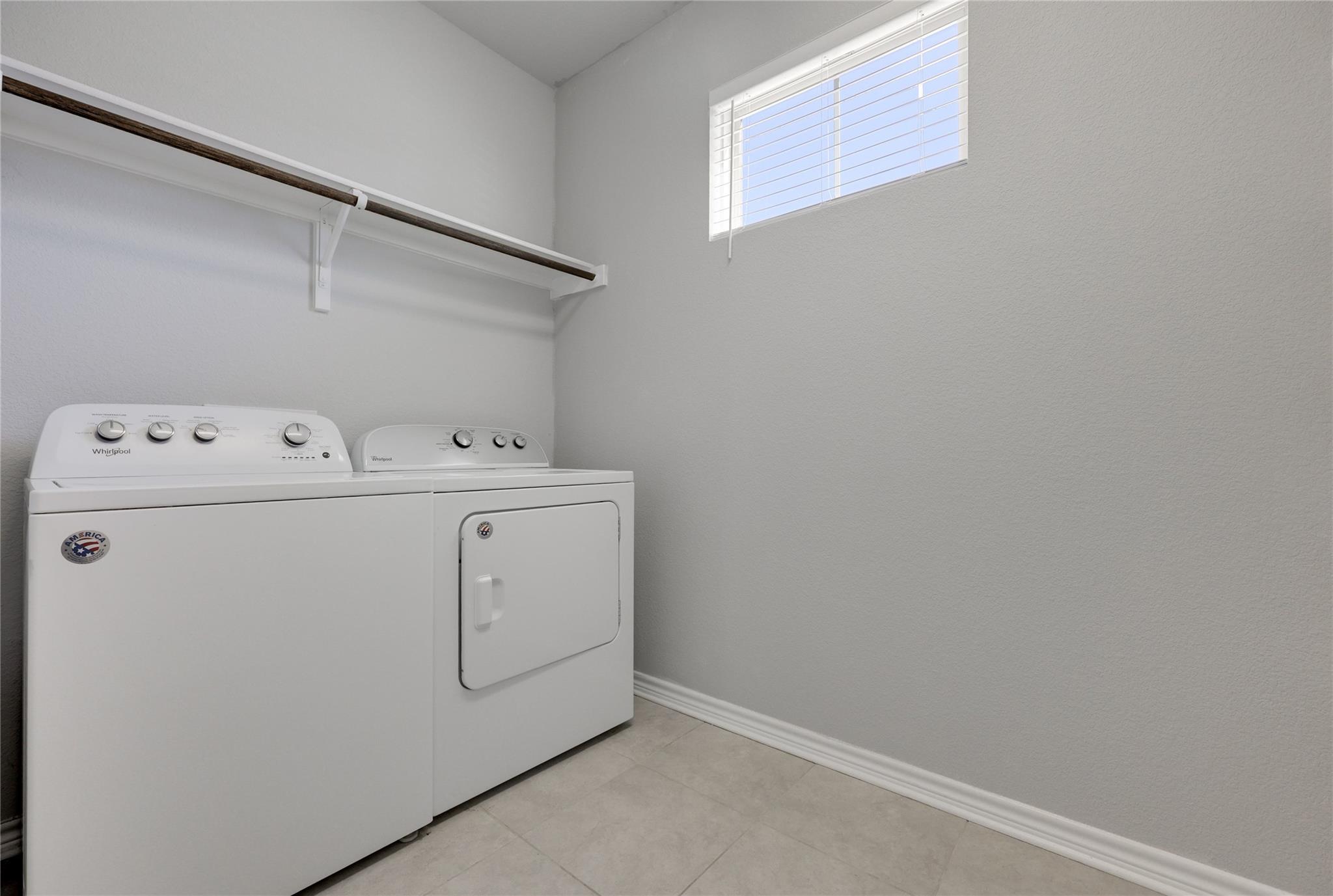 1913 Cypress Gate DR