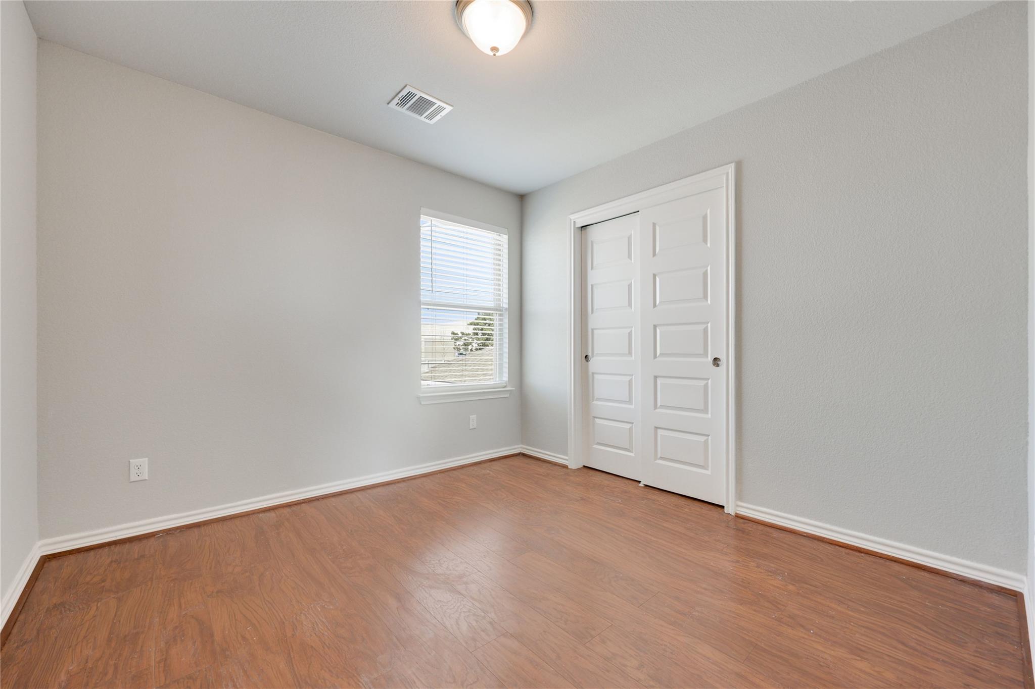 1913 Cypress Gate DR