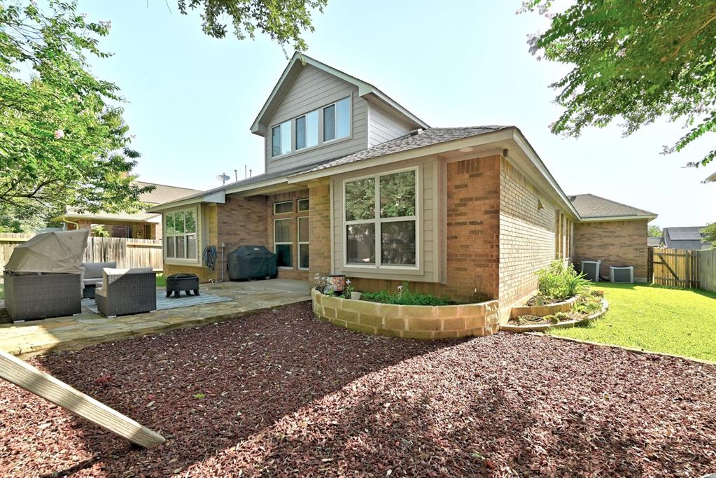 9621 Spanish Wells DR