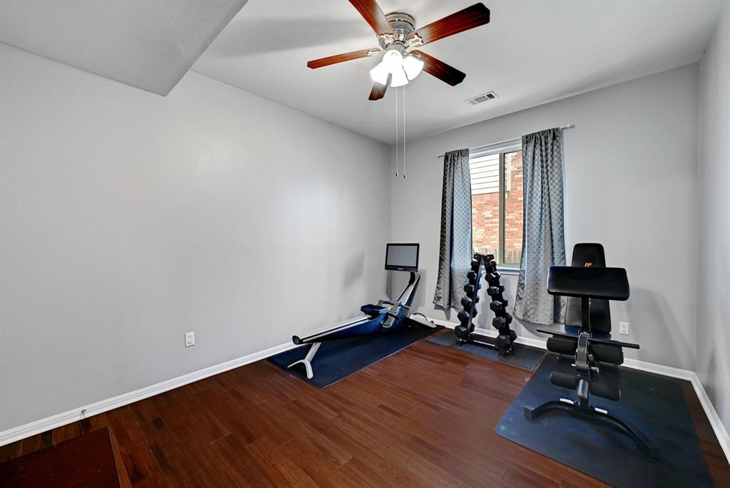 9621 Spanish Wells DR