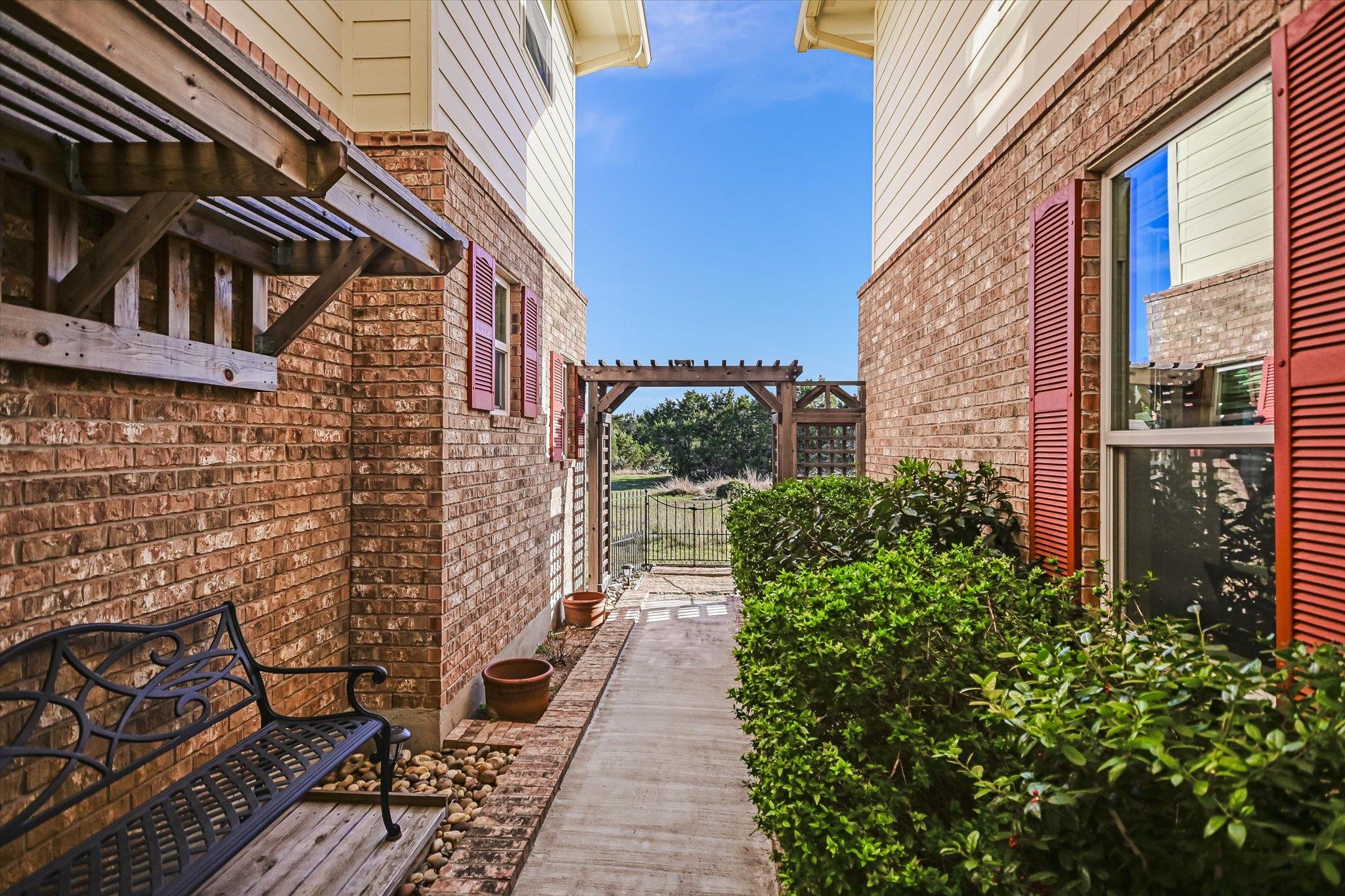 130 & 140 CAVE SPRINGS DRIVE RD