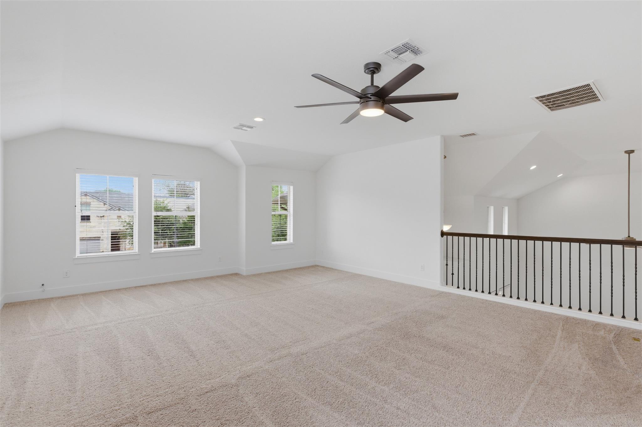 2004 Garretts WAY