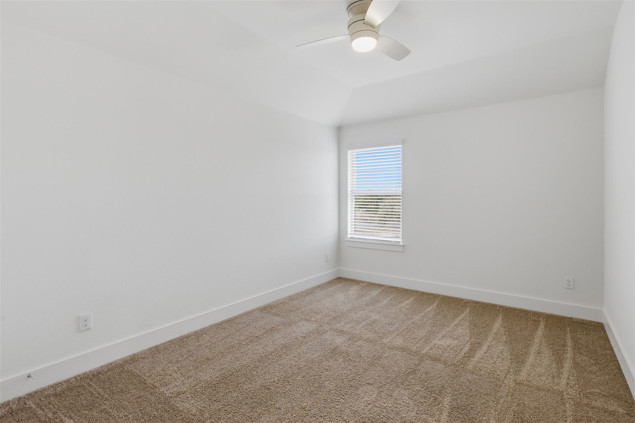 2004 Garretts WAY
