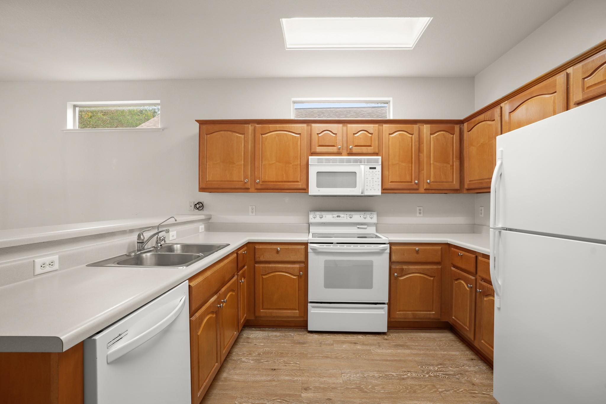 111 Bass ST