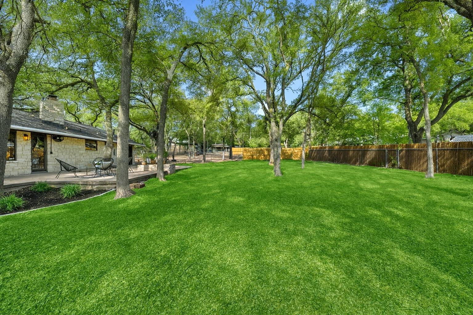 2008 Matthews LN, Austin