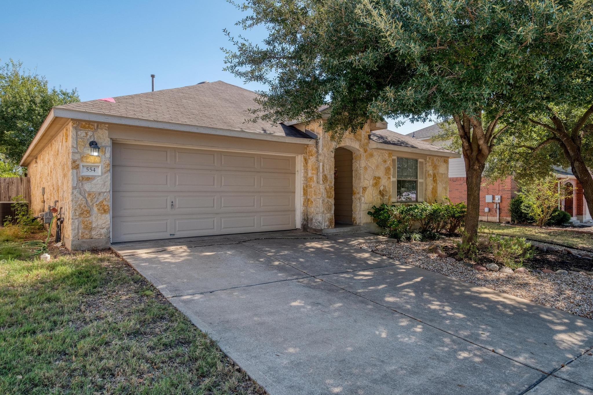 554 Sandstone TRL