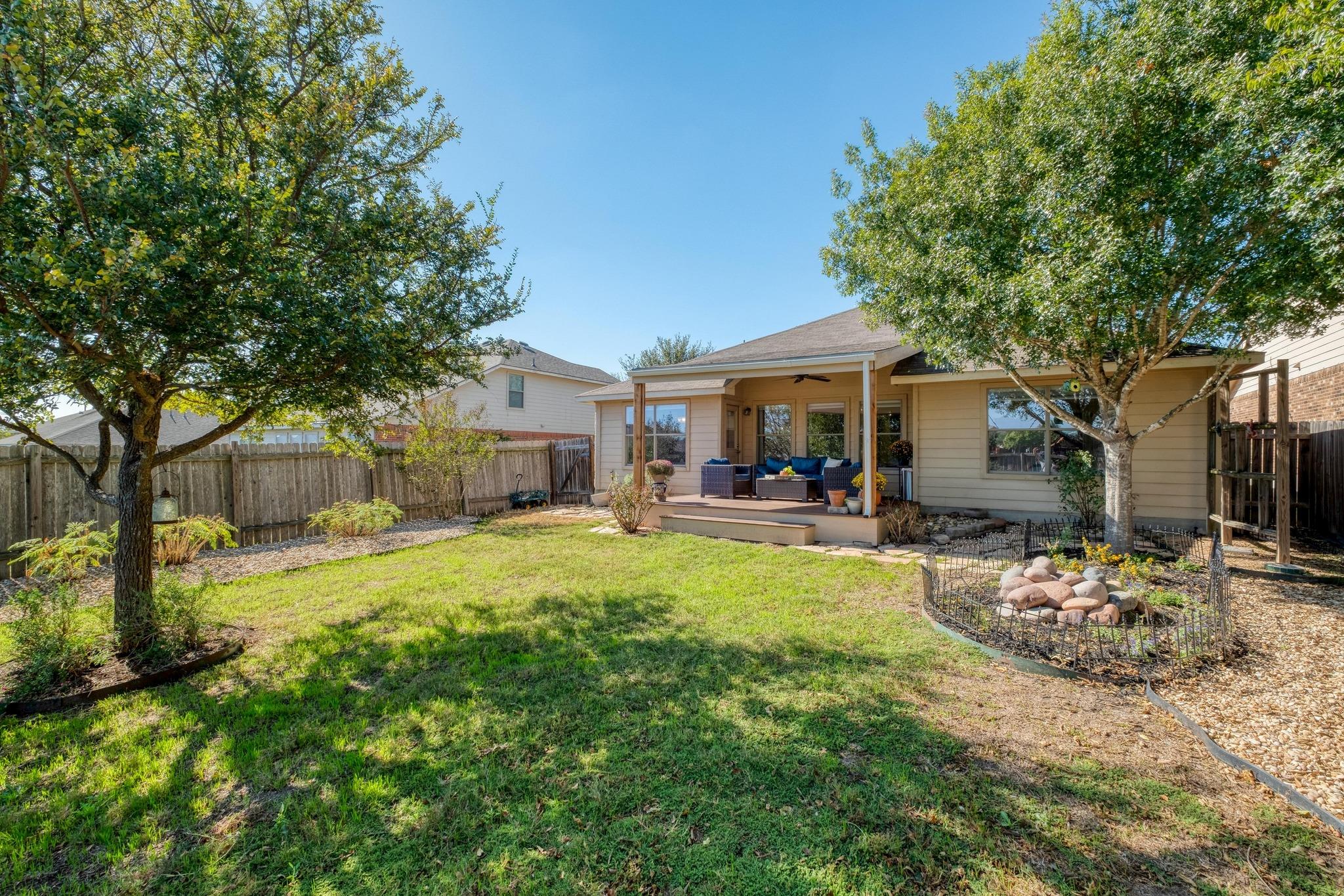 554 Sandstone TRL