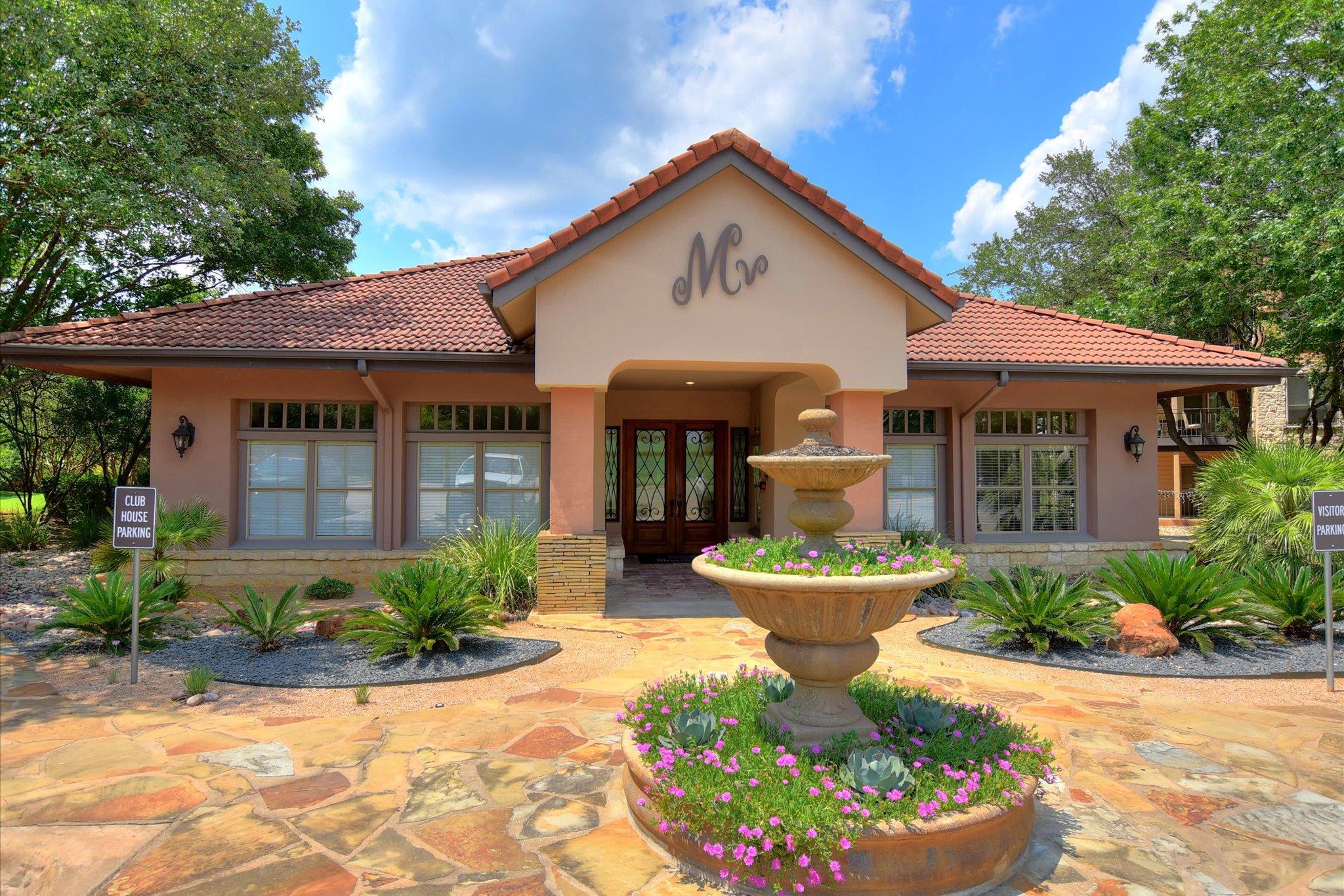 6000 Shepherd Mountain CV # 1805