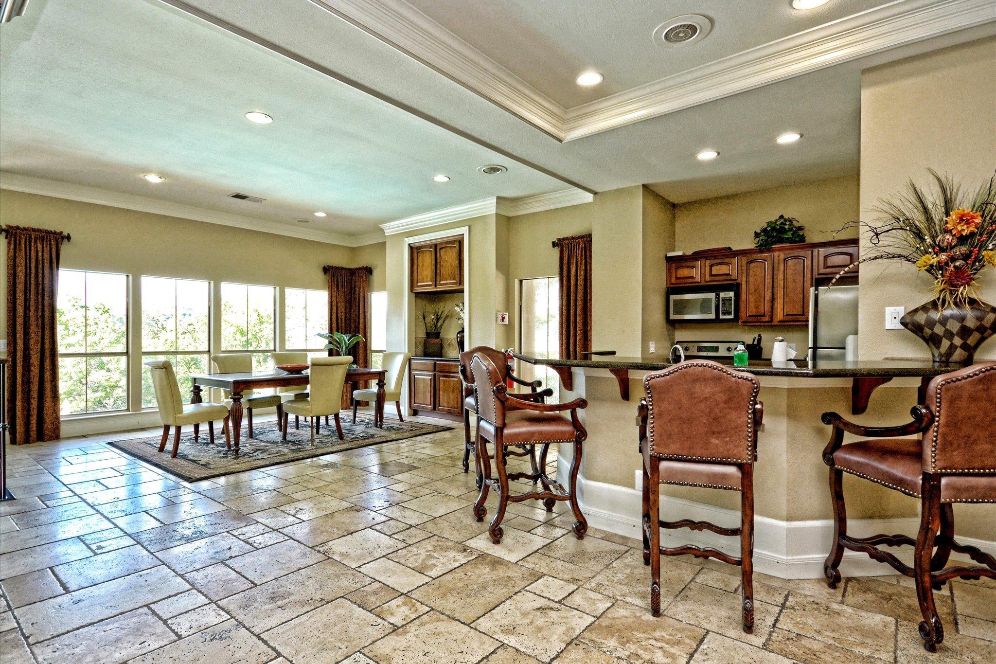 6000 Shepherd Mountain CV # 1805