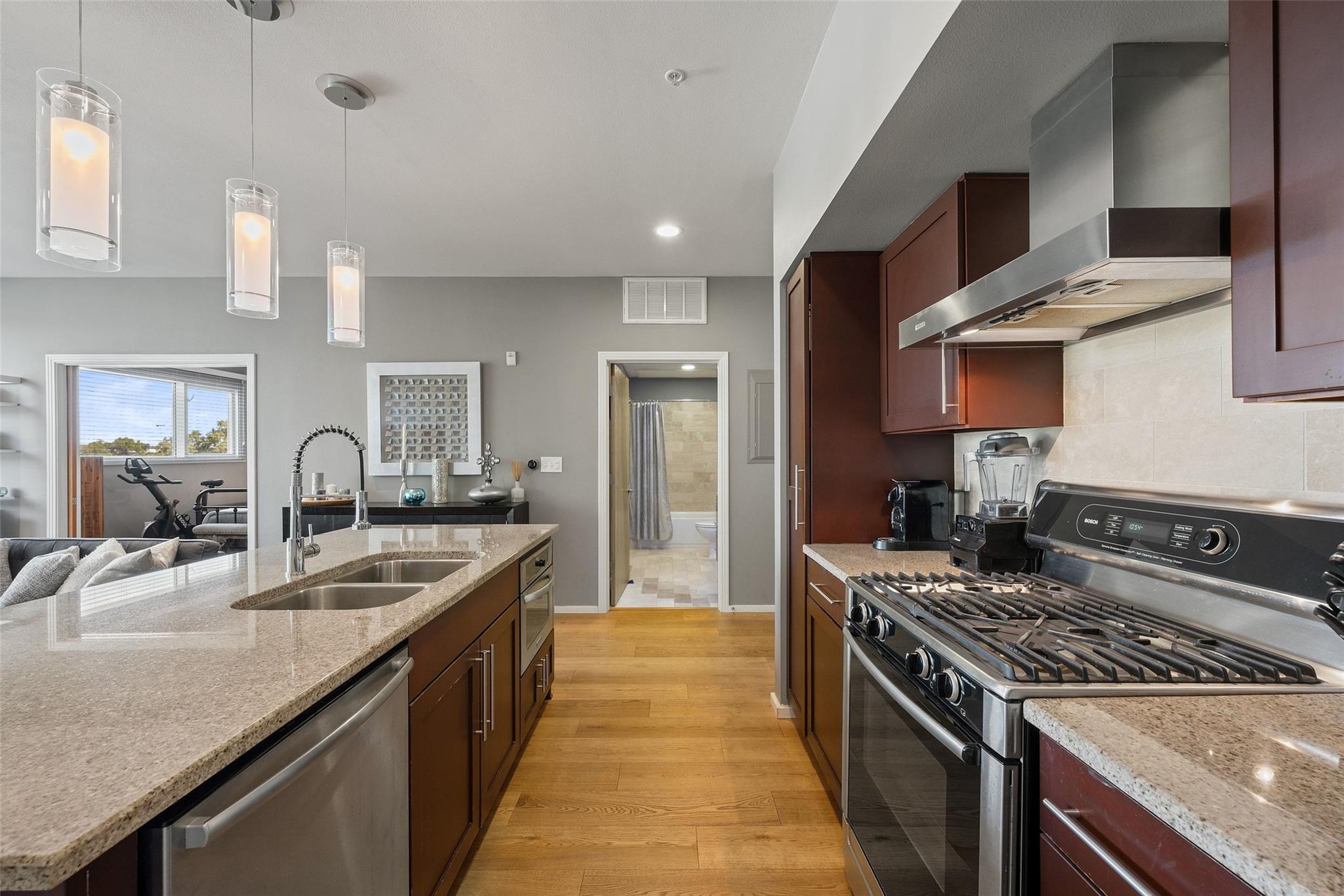 1600 Barton Springs RD # 1406