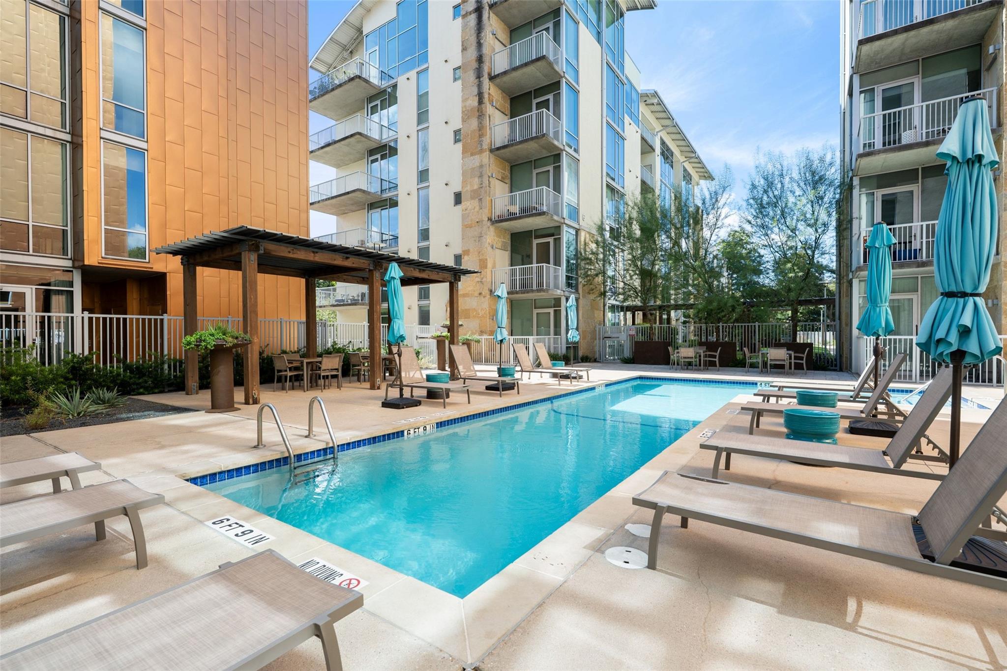 1600 Barton Springs RD # 1406