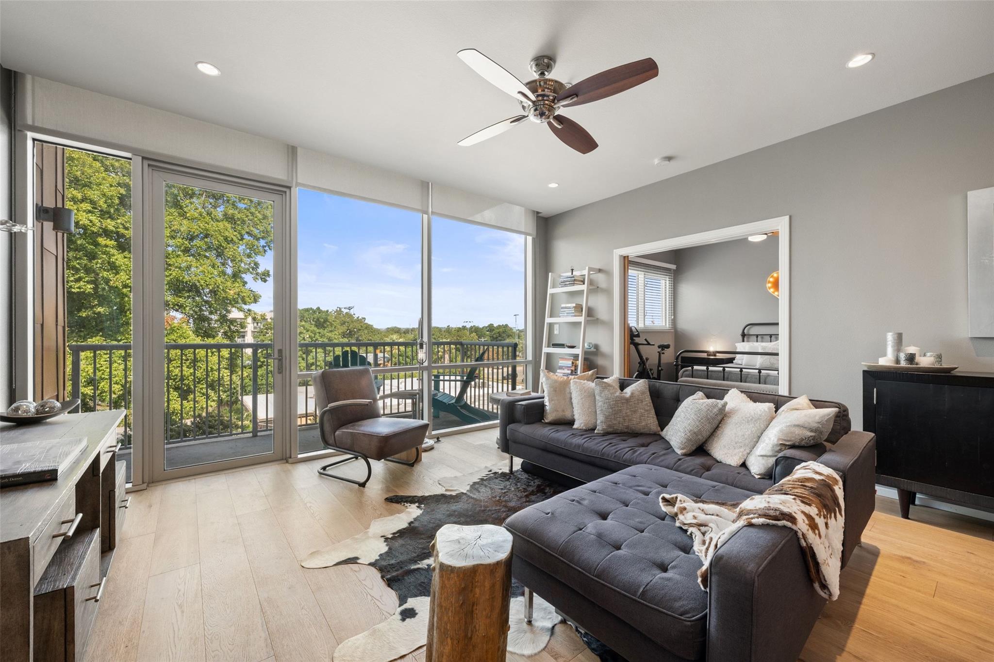 1600 Barton Springs RD # 1406