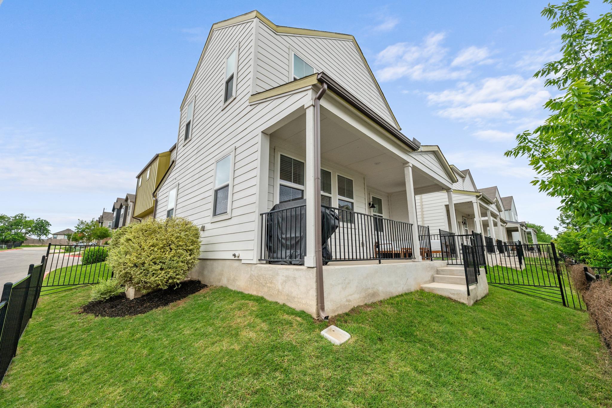 7108 Guastavino CT