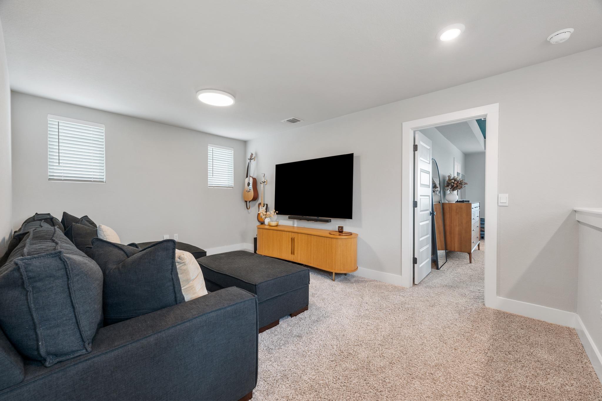7108 Guastavino CT