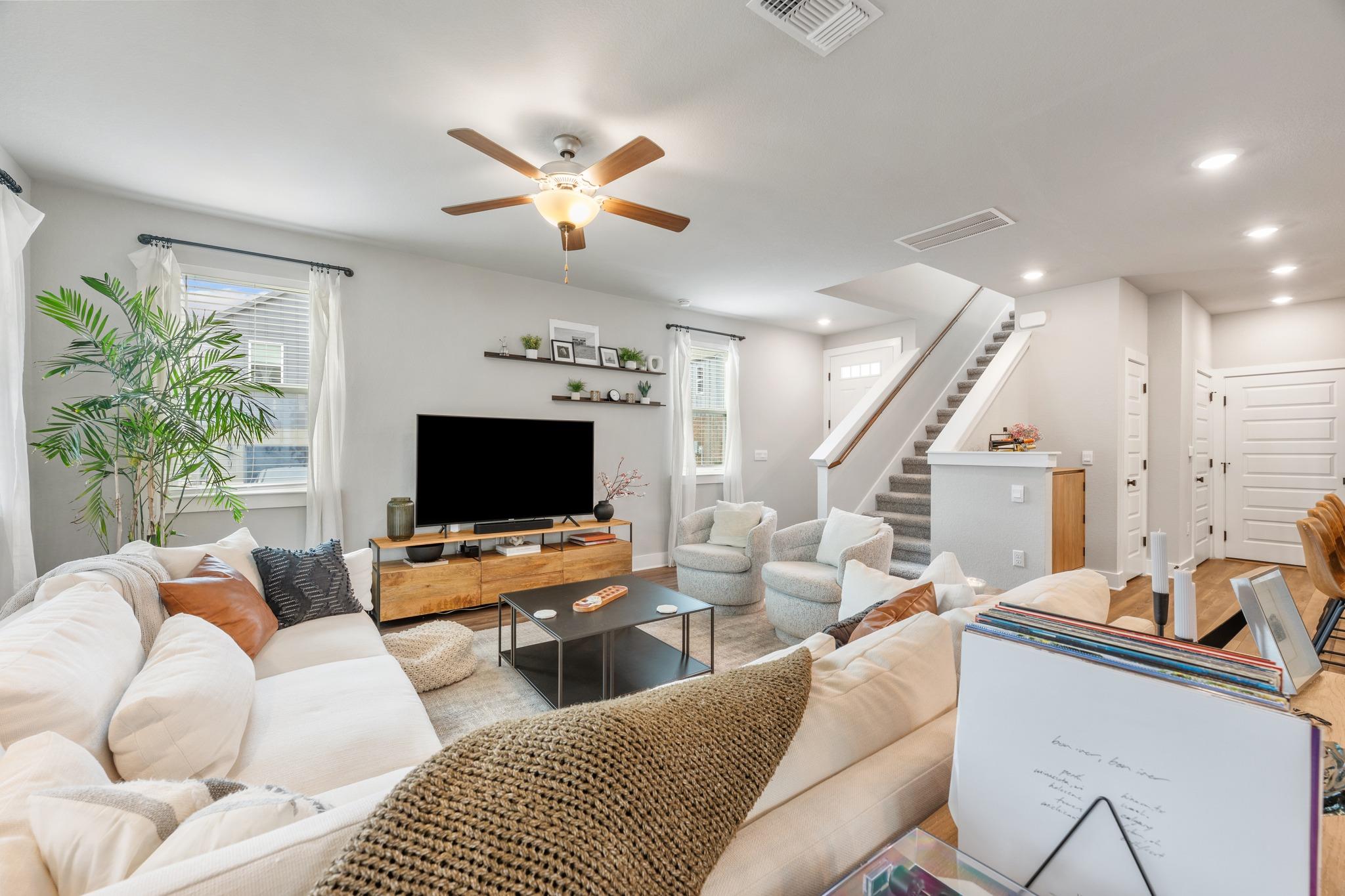 7108 Guastavino CT