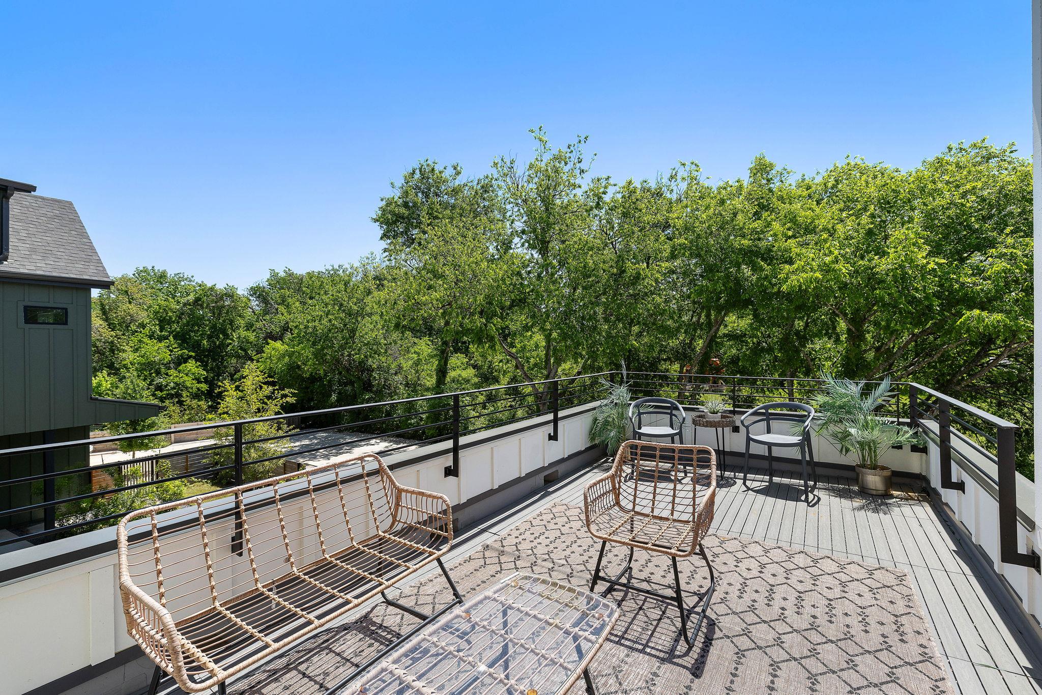 1713 E M Franklin Ave # 1