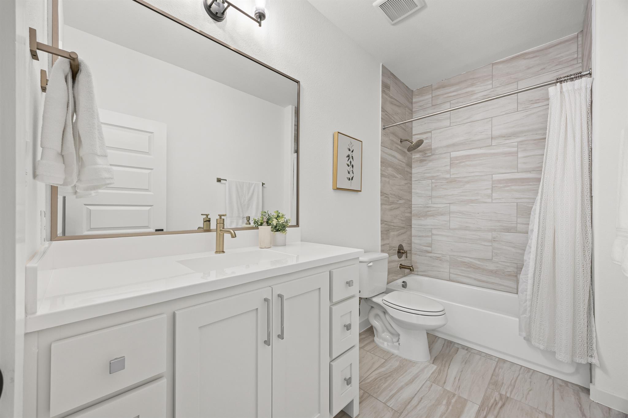 3021 Anzio LN