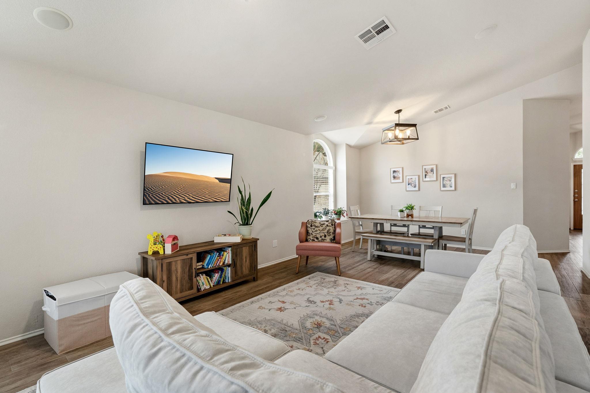 11528 Running Brush LN