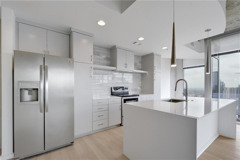 360 Nueces ST # 3601
