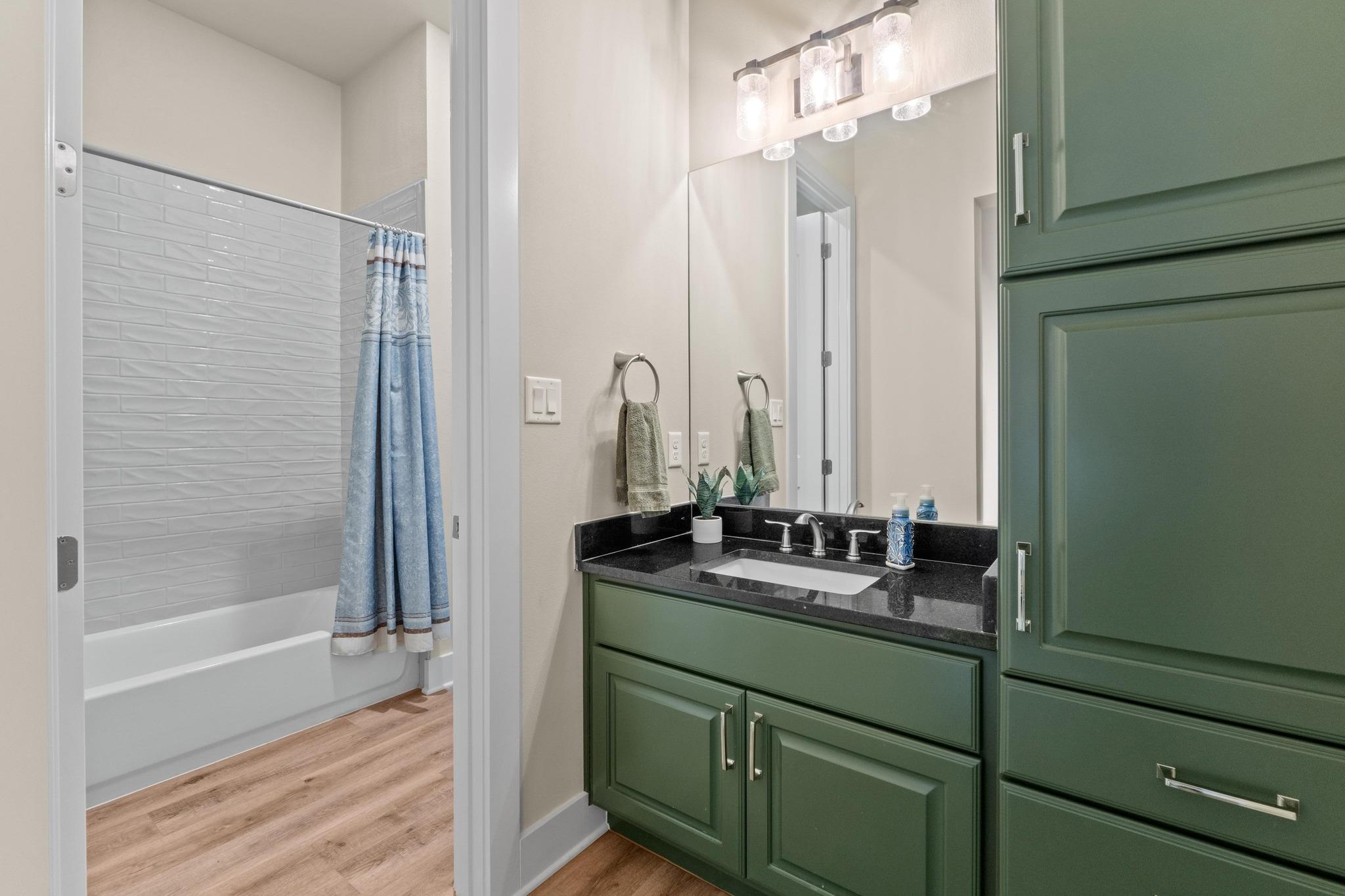 18817 Hidden Ridge PL