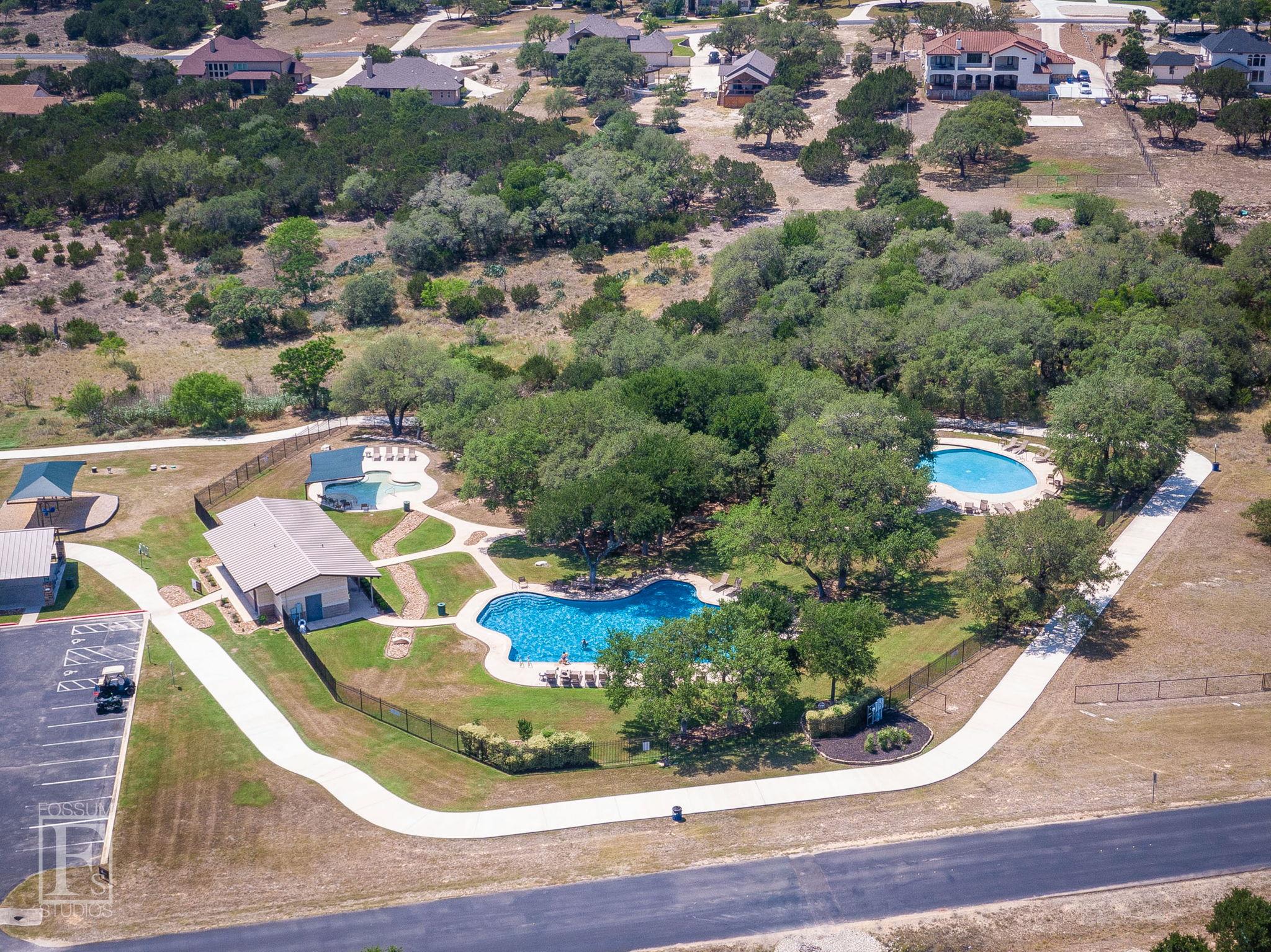 750 Cambridge DR