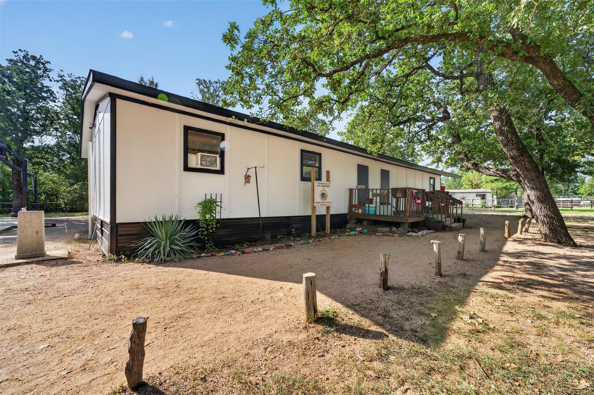 2274 County Road 203 LOOP