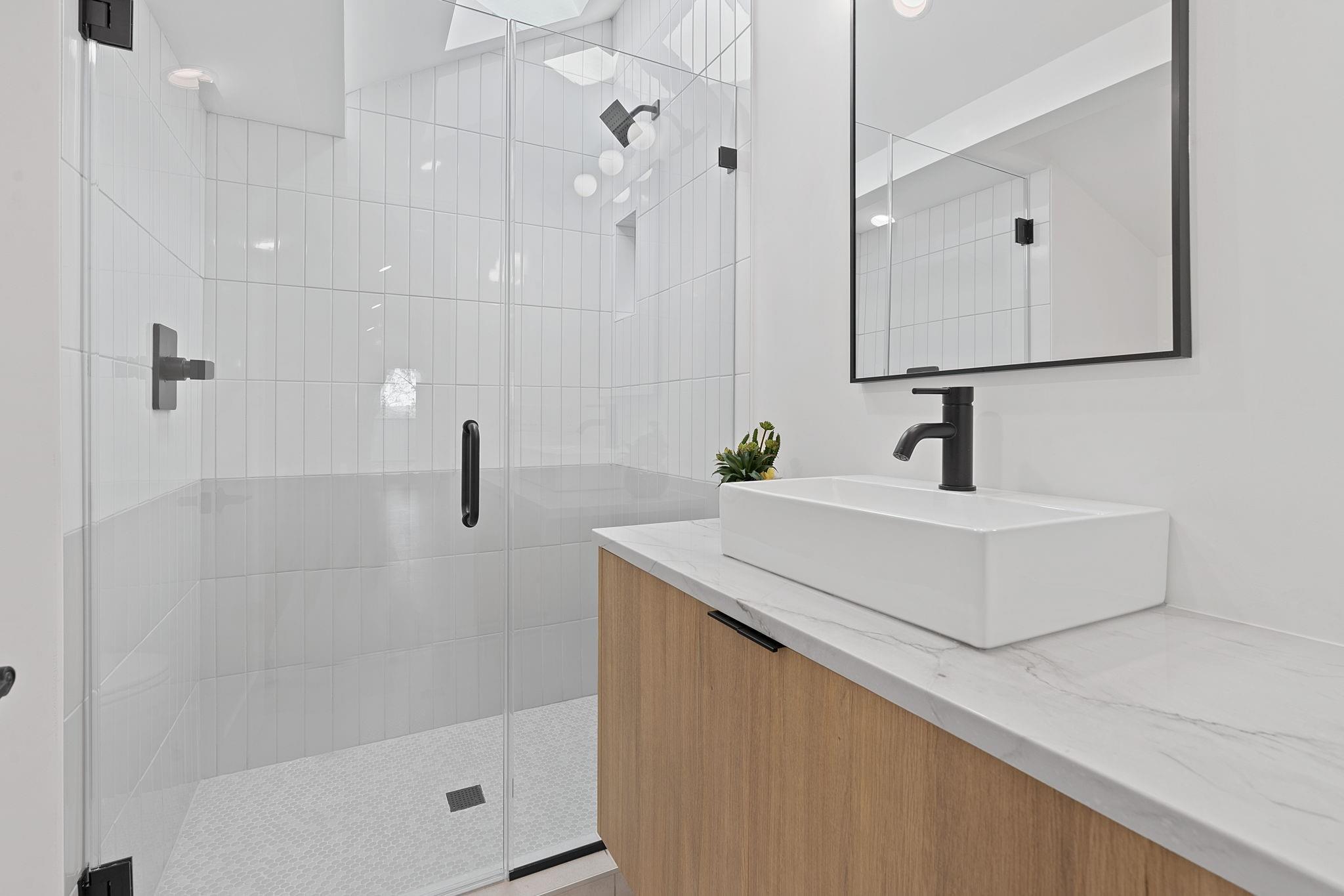 2704 Canterbury ST # A