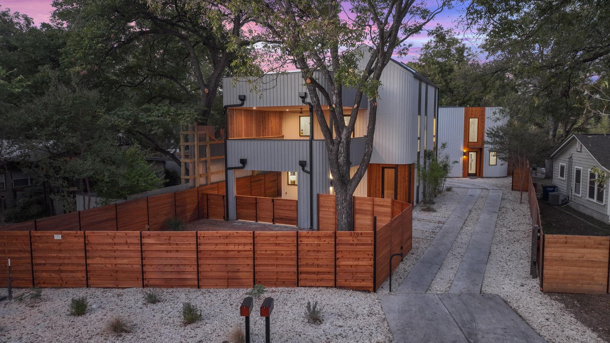 2704 Canterbury ST # A