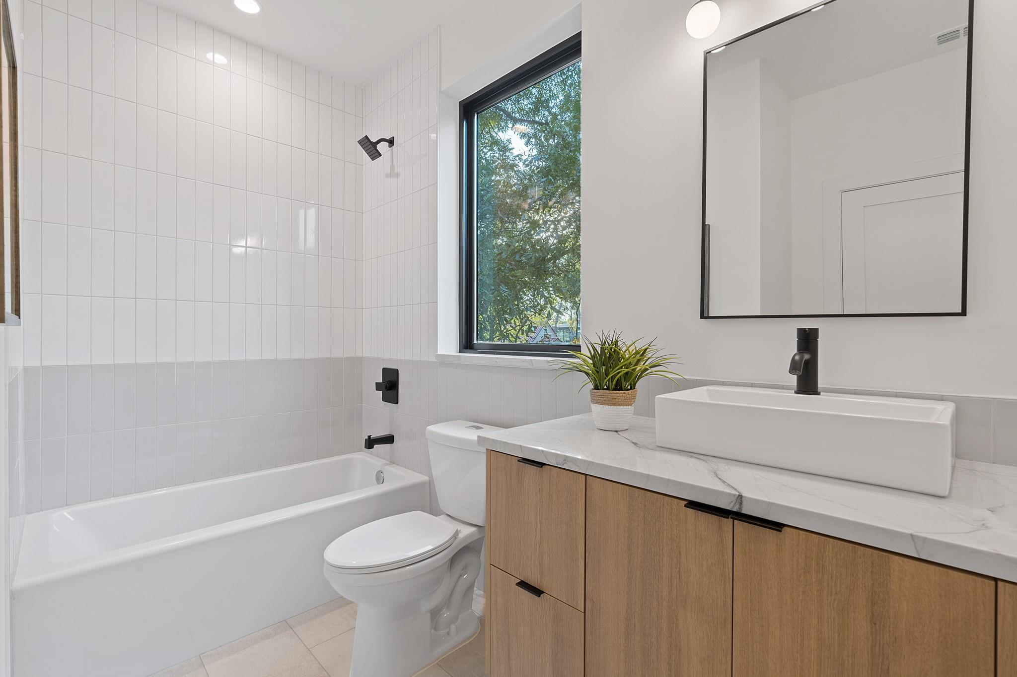 2704 Canterbury ST # A