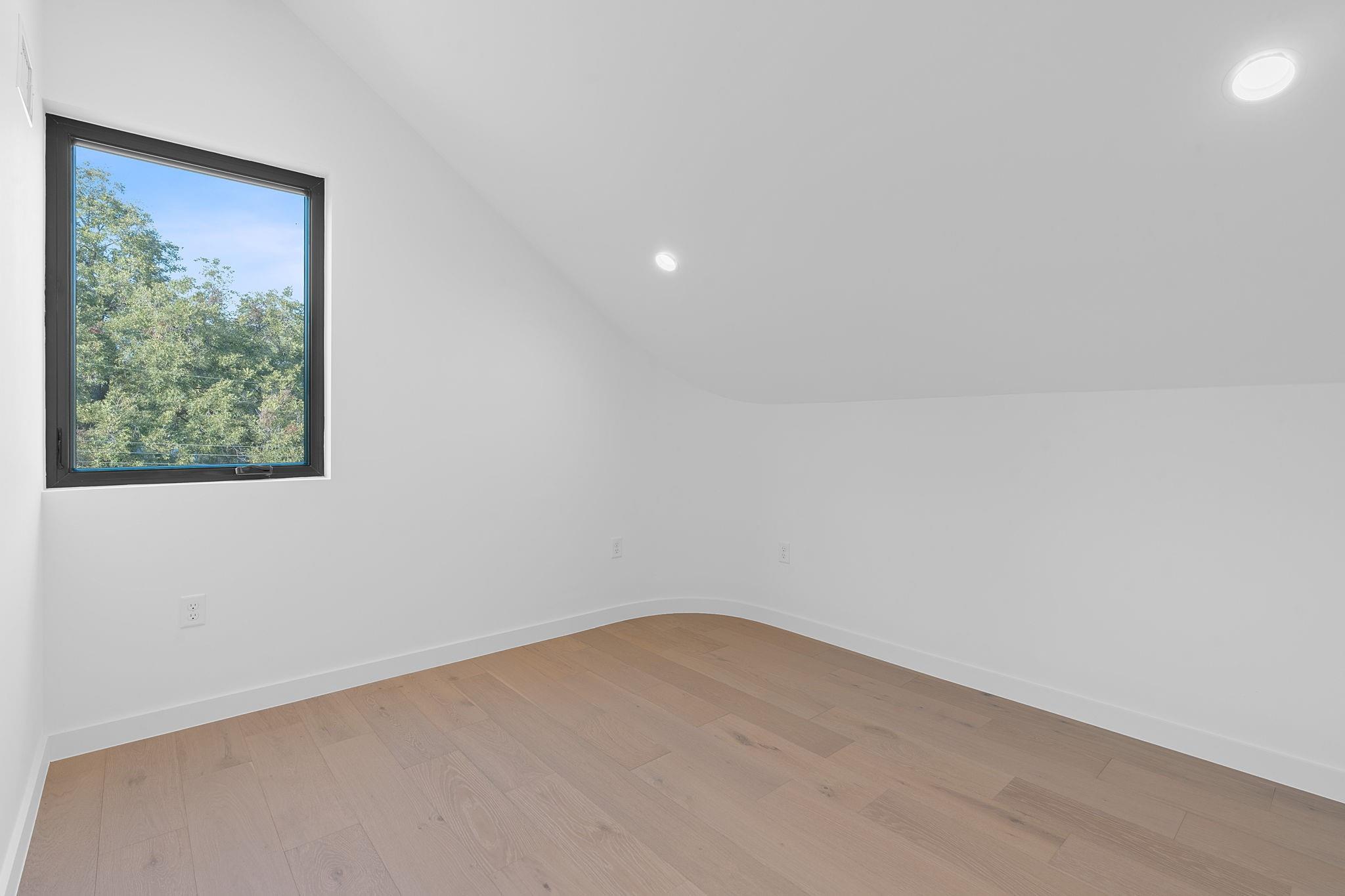 2704 Canterbury ST # A