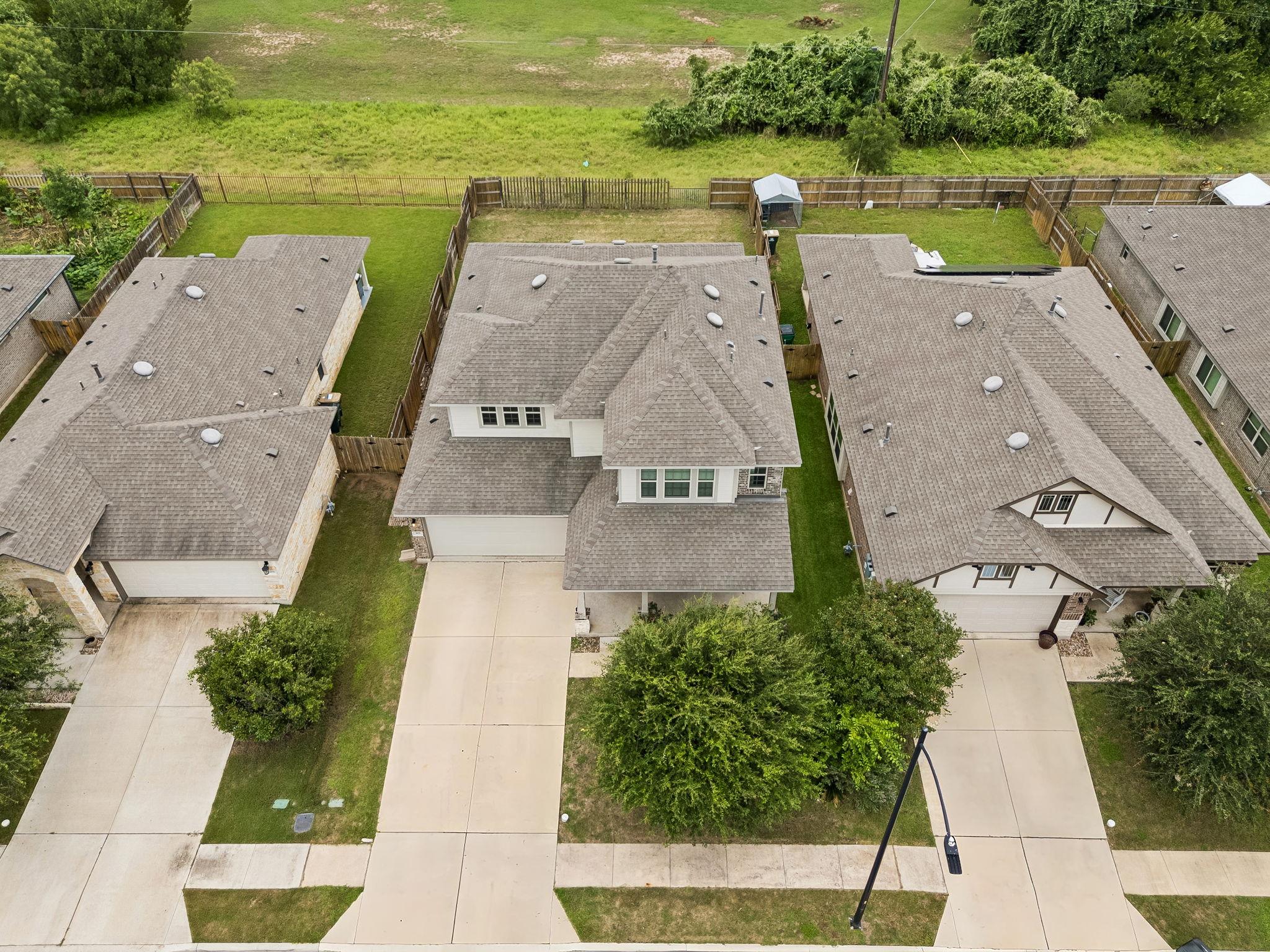 301 Rimrock CT