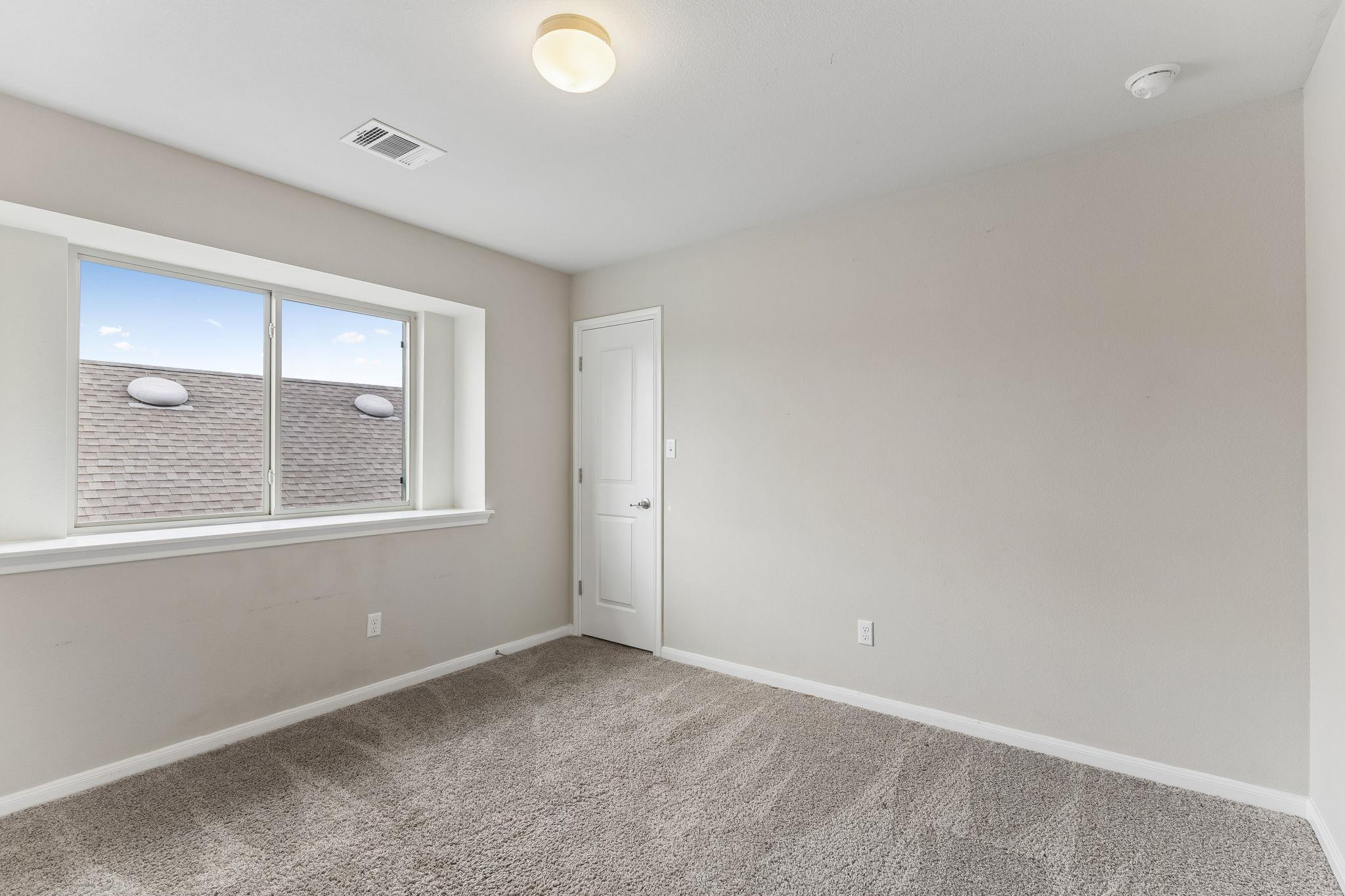301 Rimrock CT