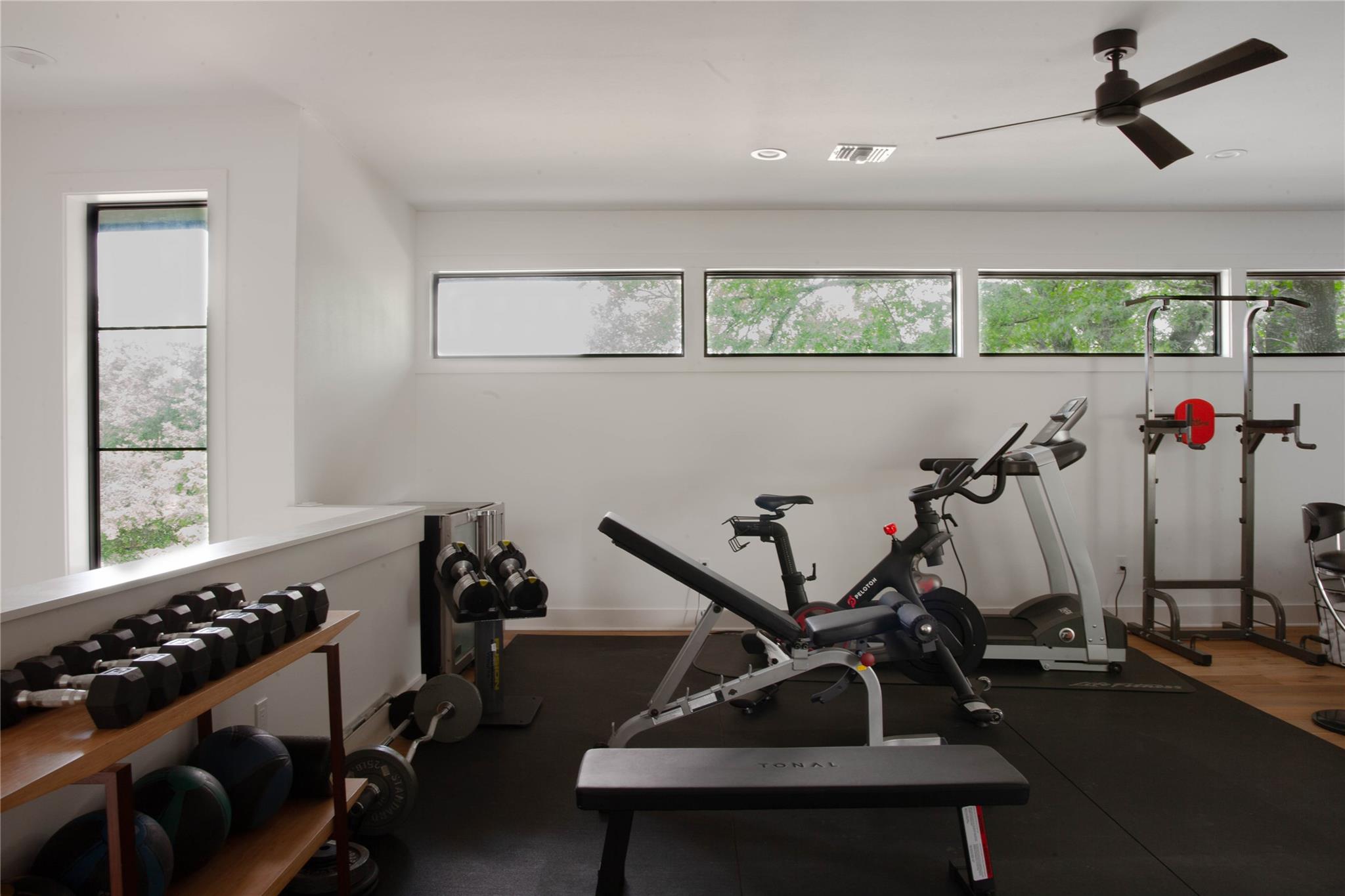 6100 Gena CT