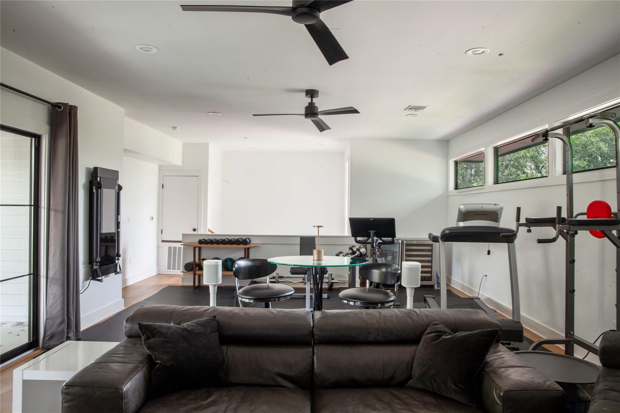 6100 Gena CT