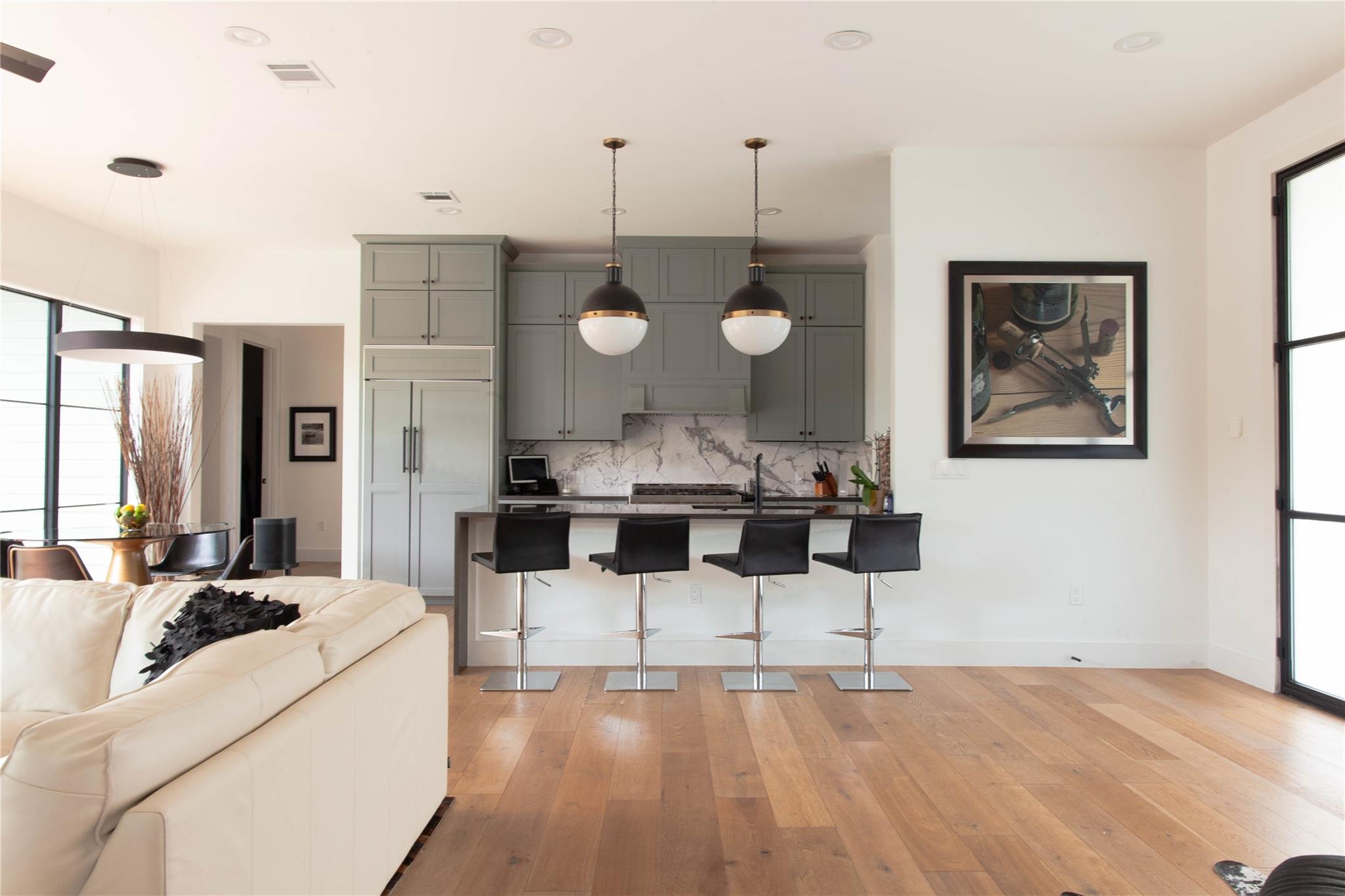 6100 Gena CT