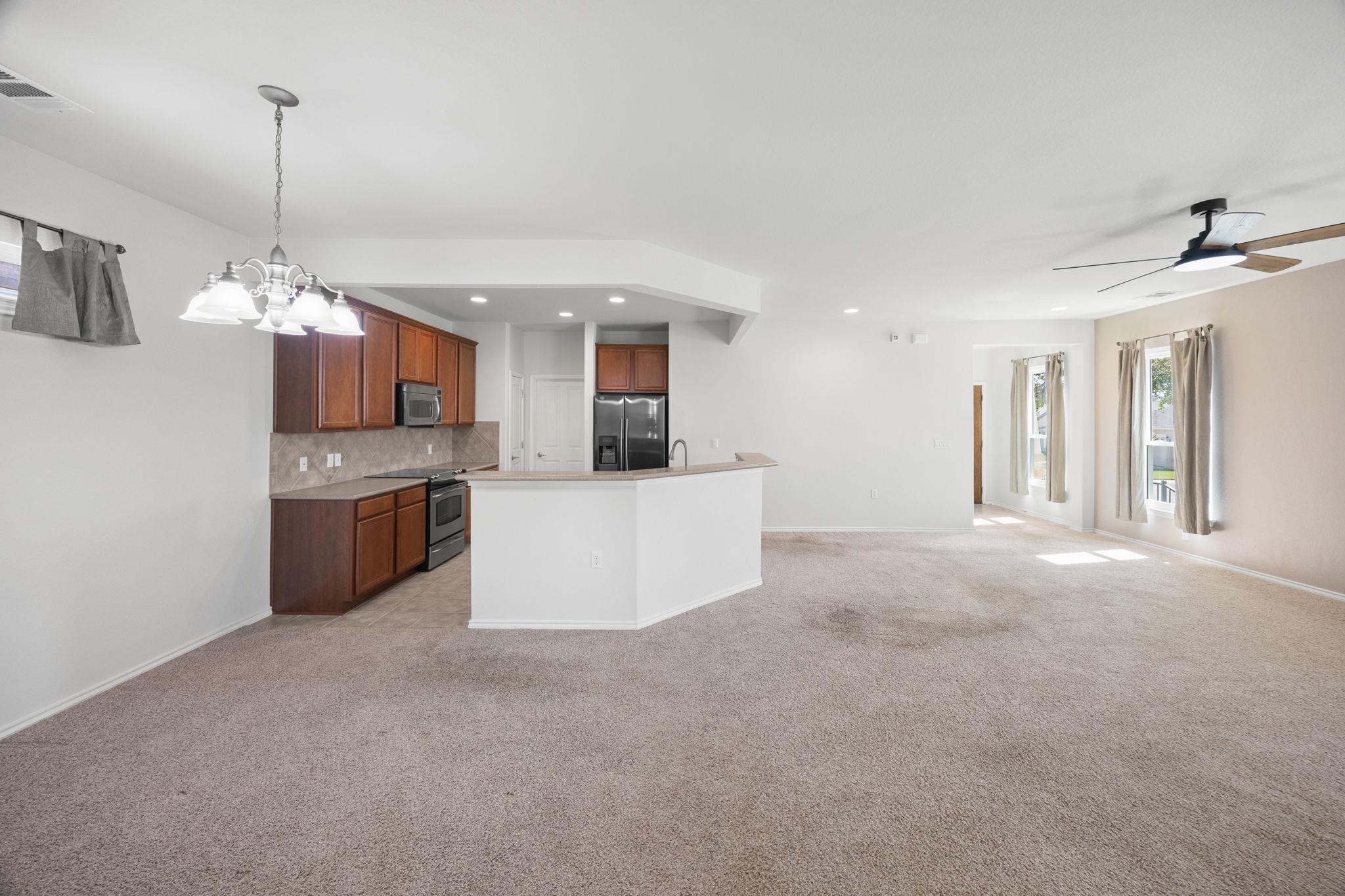 201 Limestone Shoals CT