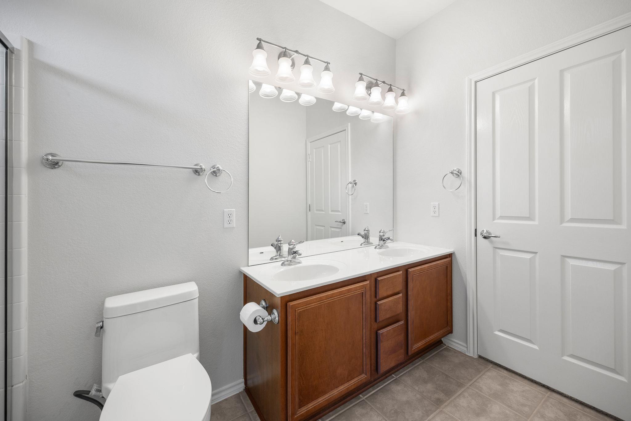 201 Limestone Shoals CT