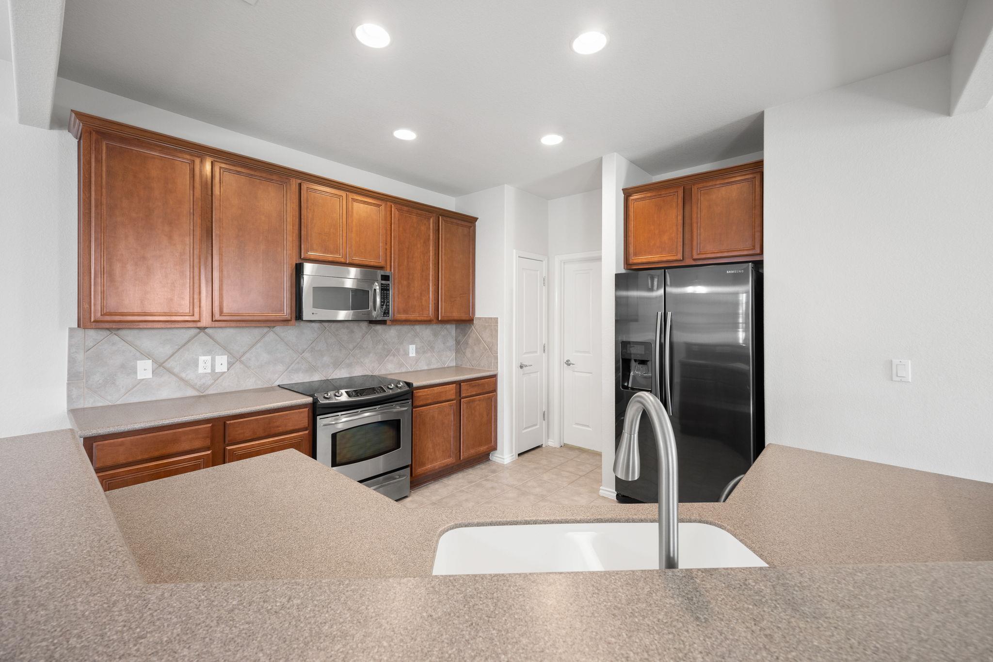 201 Limestone Shoals CT