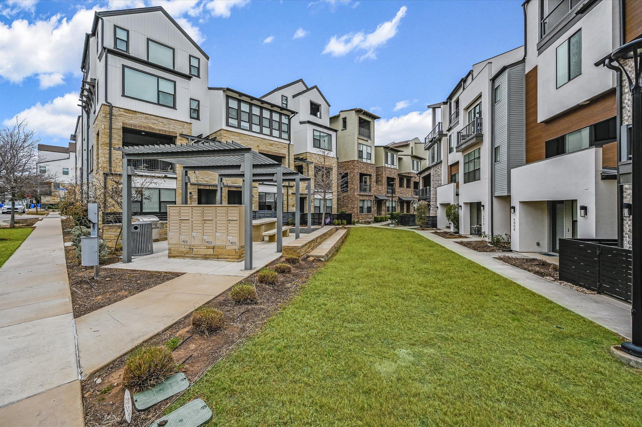 4009 Emory Peak PASS