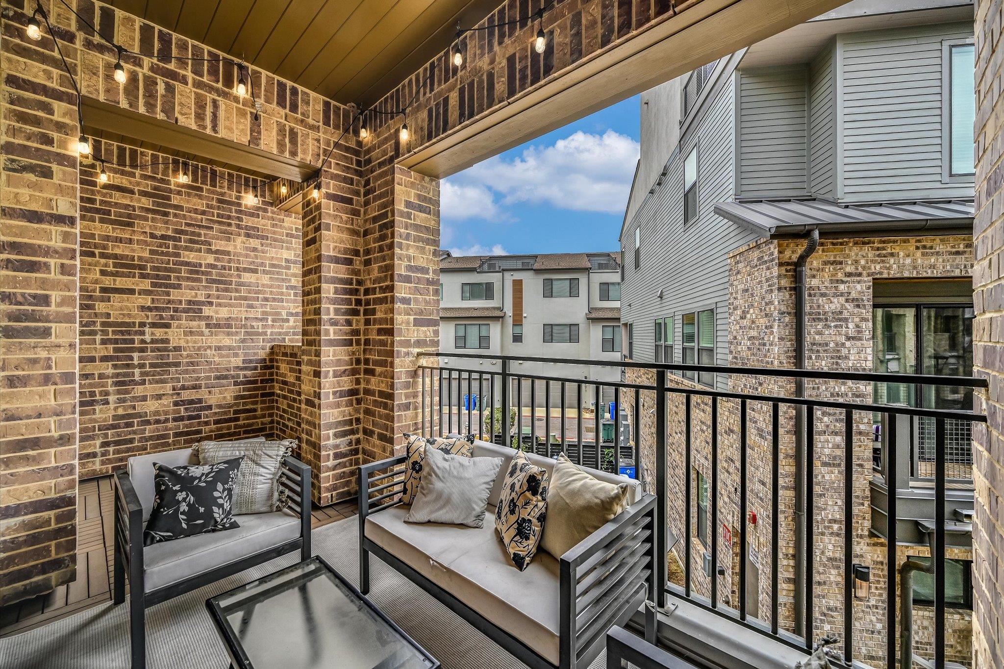 4009 Emory Peak PASS