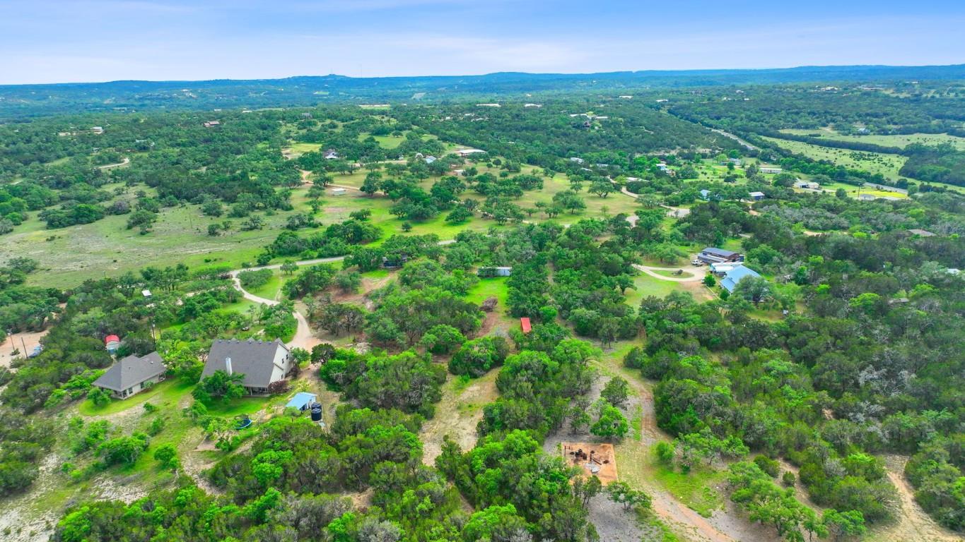 385 Country LN