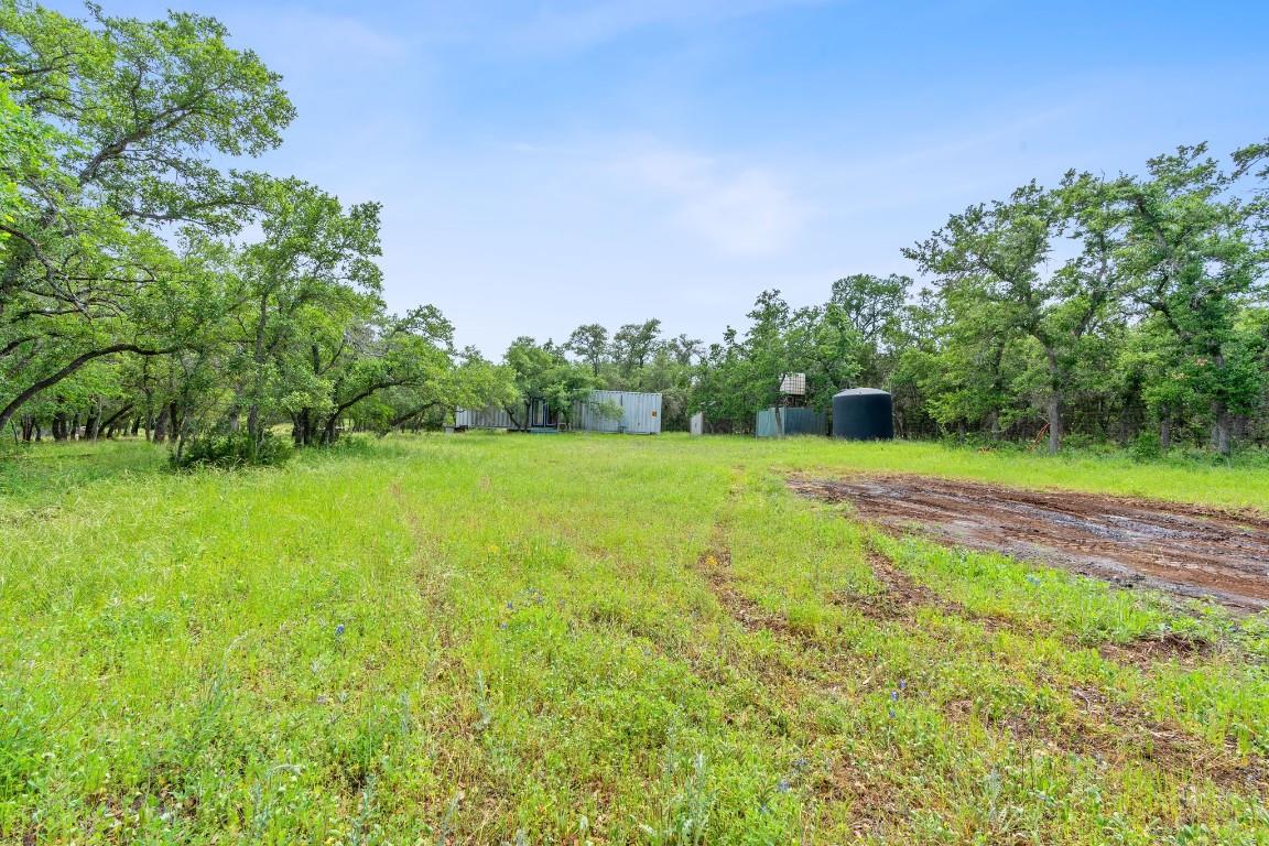 385 Country LN