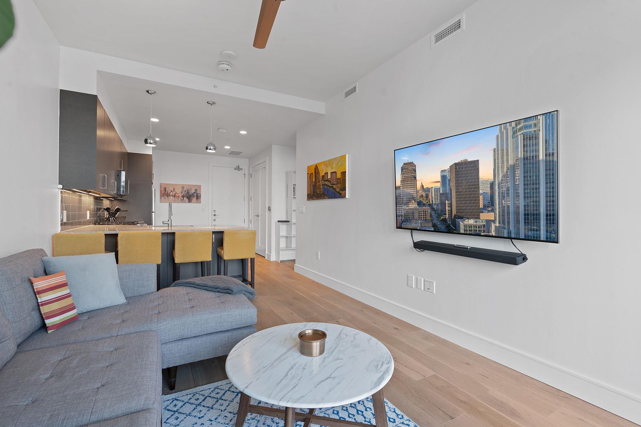 222 West Ave # 2911