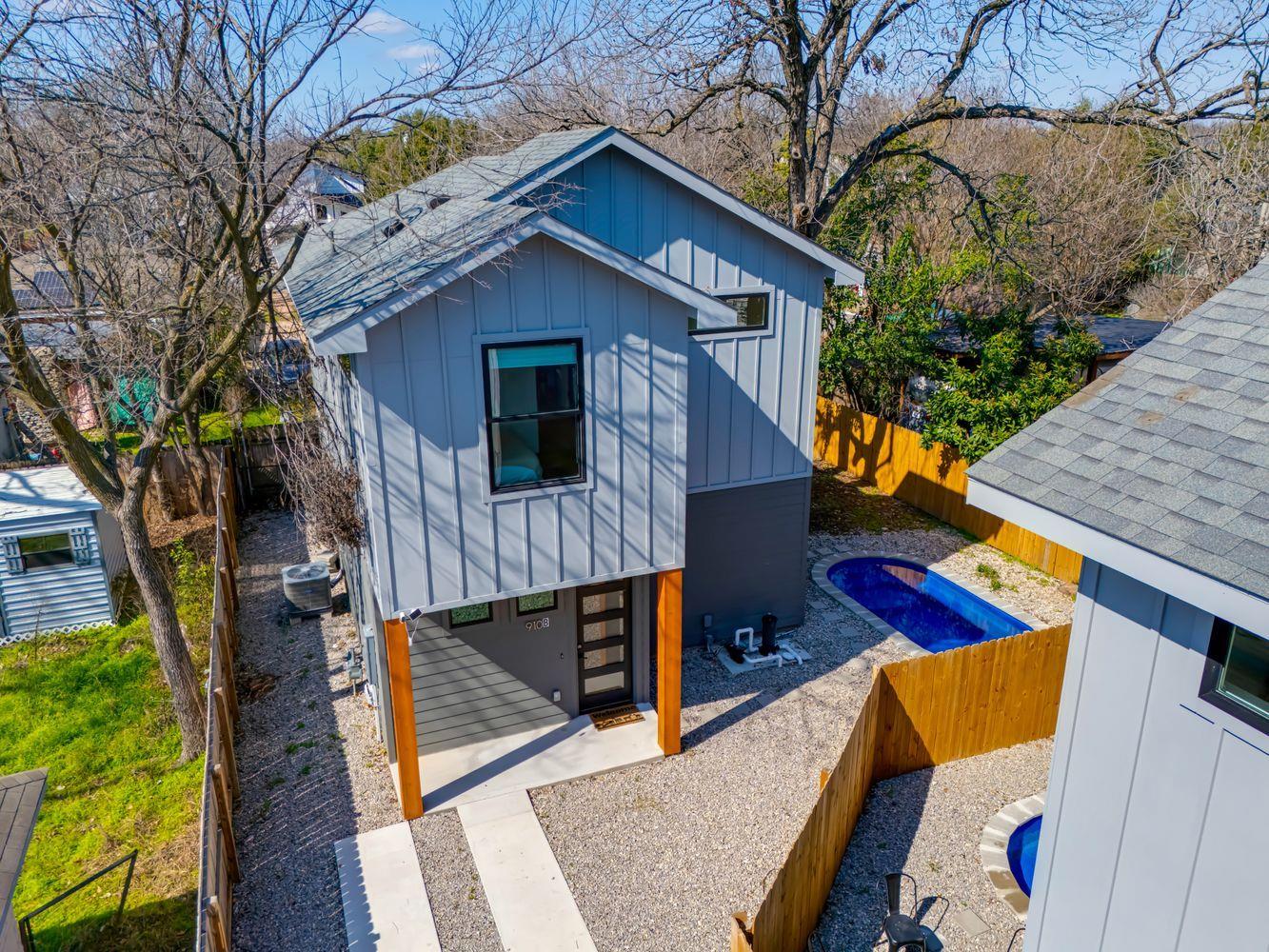 910 Tillery ST