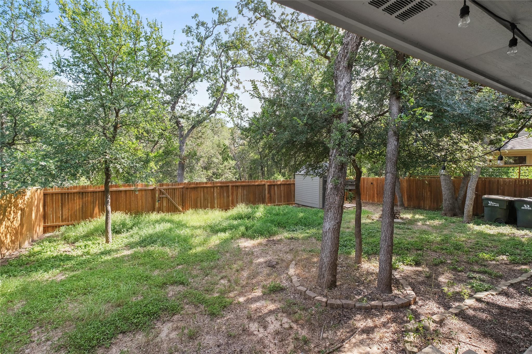 1005 Haleys Way DR