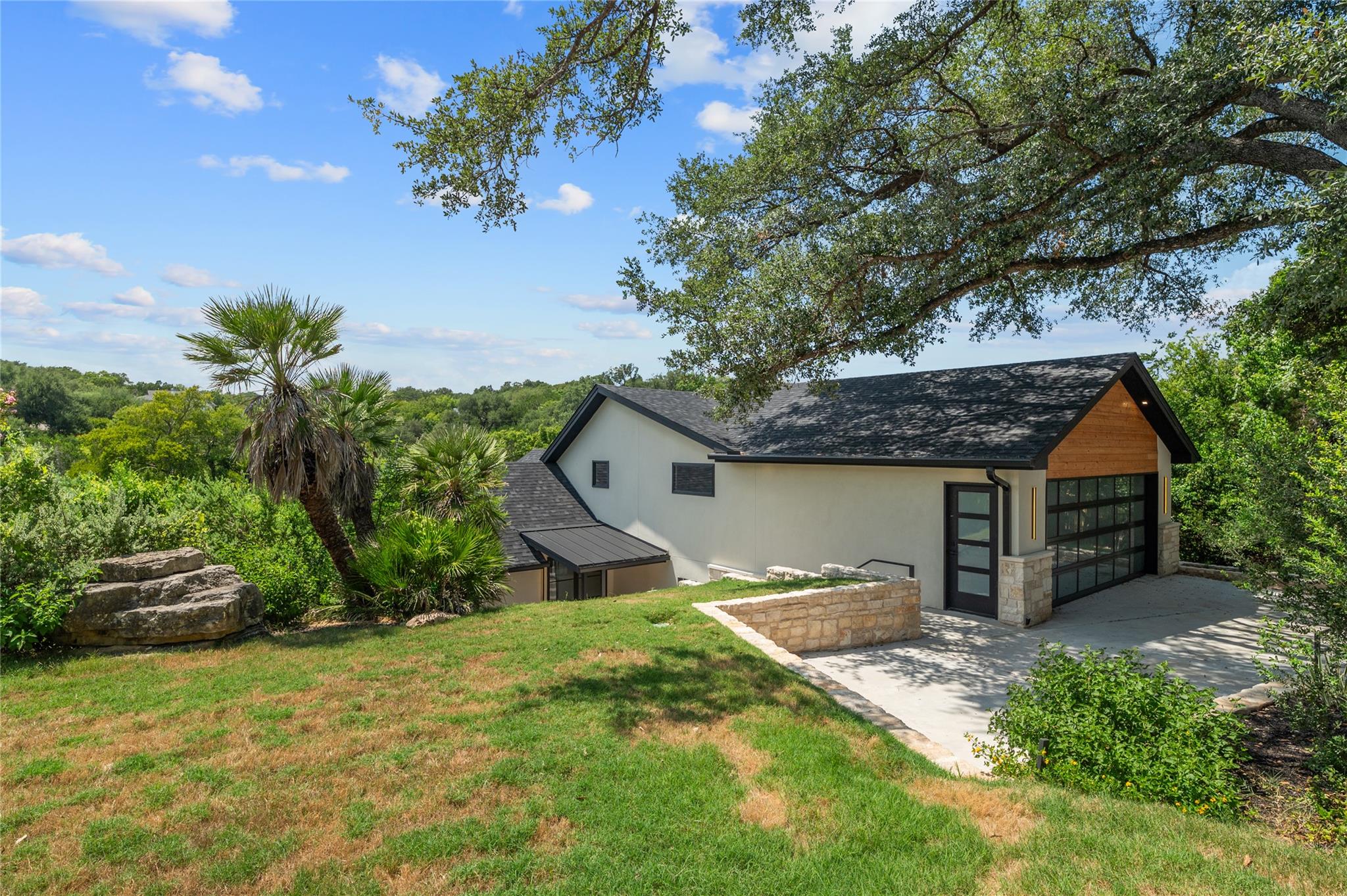 620 Bermuda ST